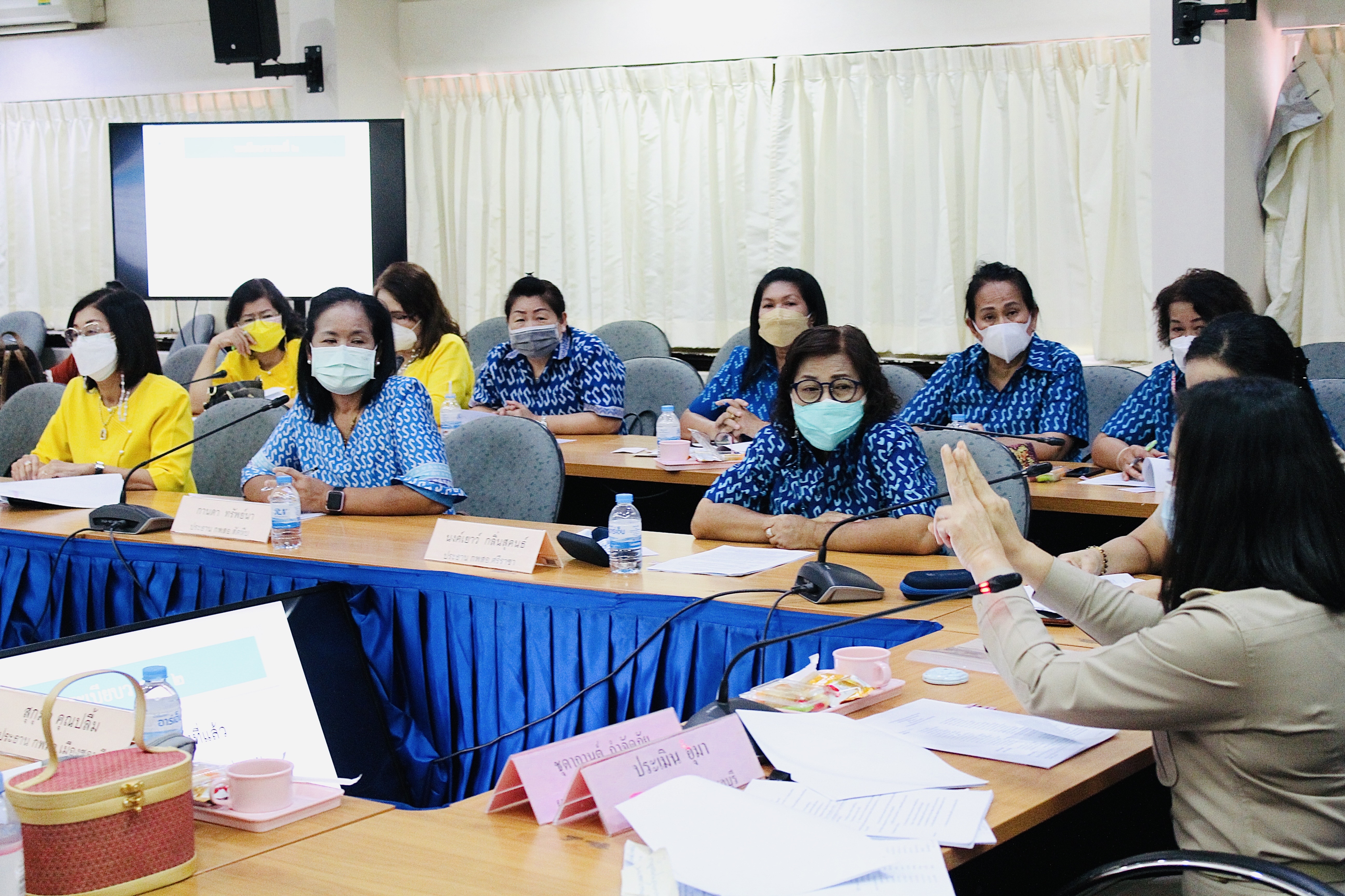 การประชุมคณะกรรมการพัฒนาสตรีจังหวัดชลบุรี ครั้งที่ 2/2564