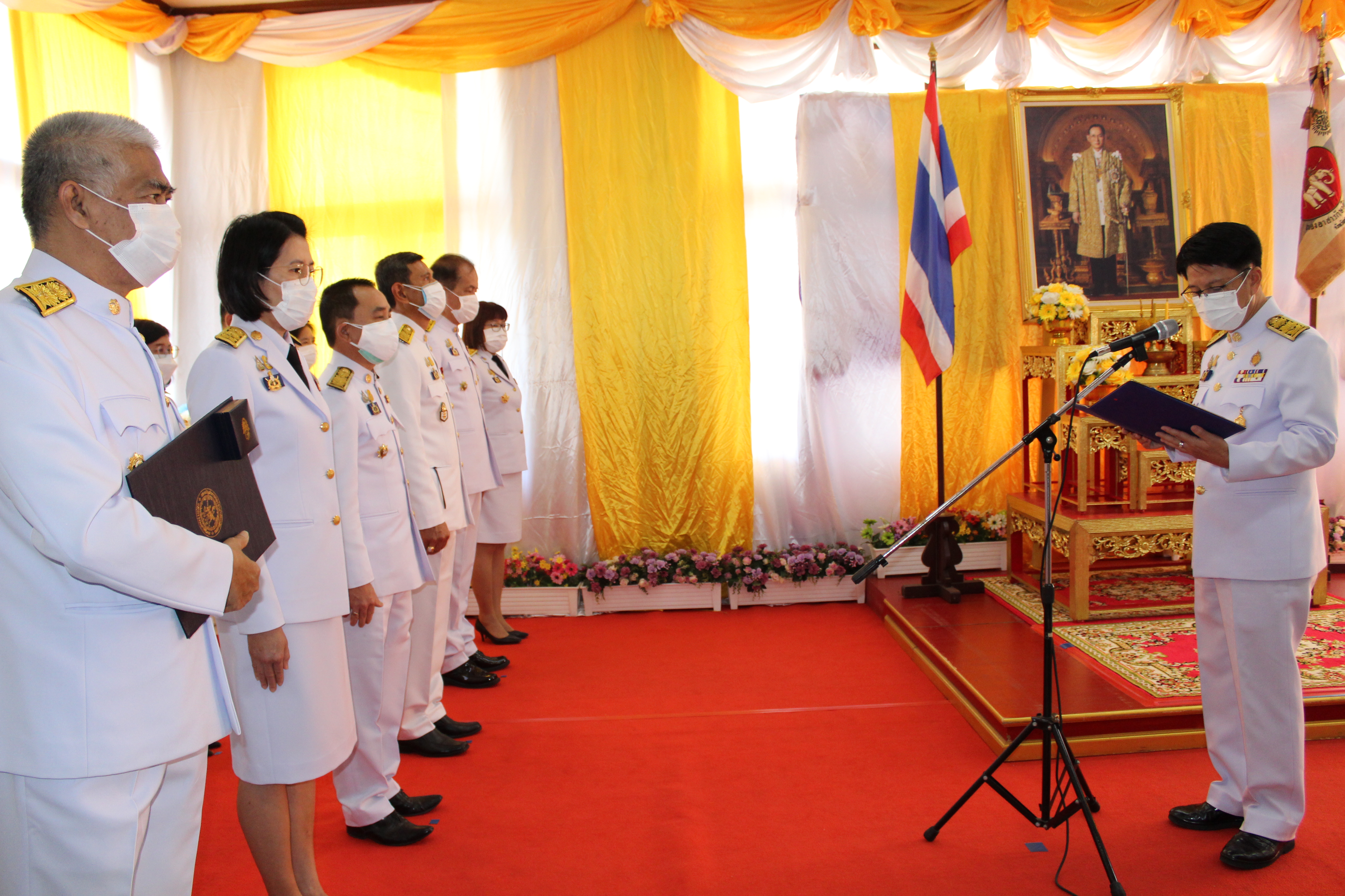 พจ.ชลบุรี เข้าพิธีรับมอบเครื่องหมาย “รักษาดินแดนยิ่งชีพ”