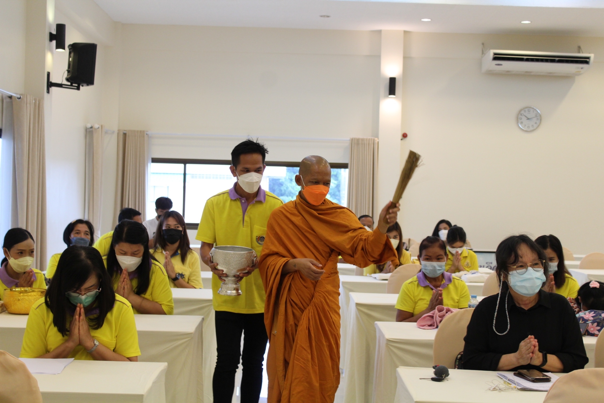 พช.ชลบุรี จัดโครงการส่งเสริมความสัมพันธ์ สอ.พช. ประจำปี 2564