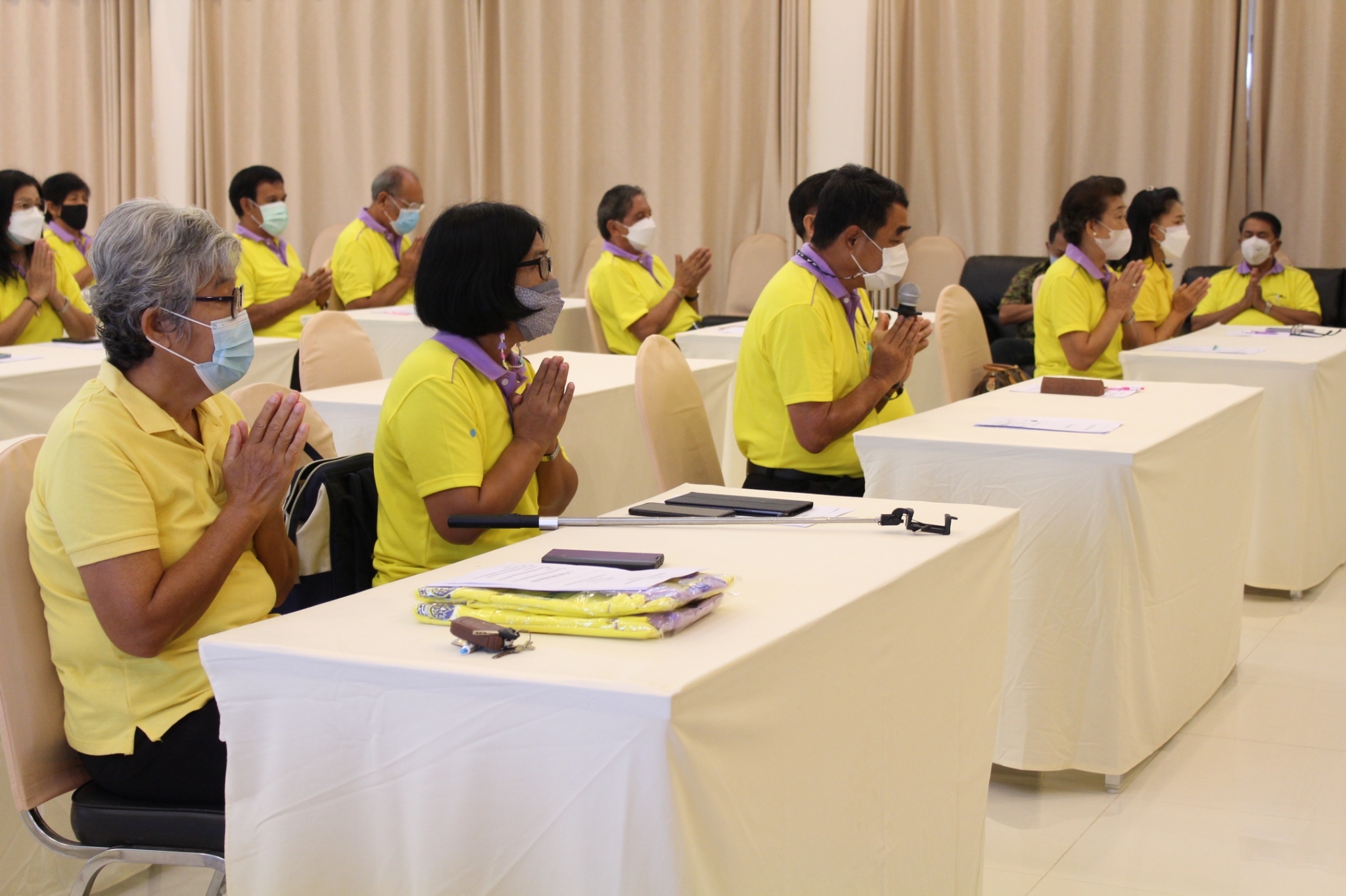 พช.ชลบุรี จัดโครงการส่งเสริมความสัมพันธ์ สอ.พช. ประจำปี 2564