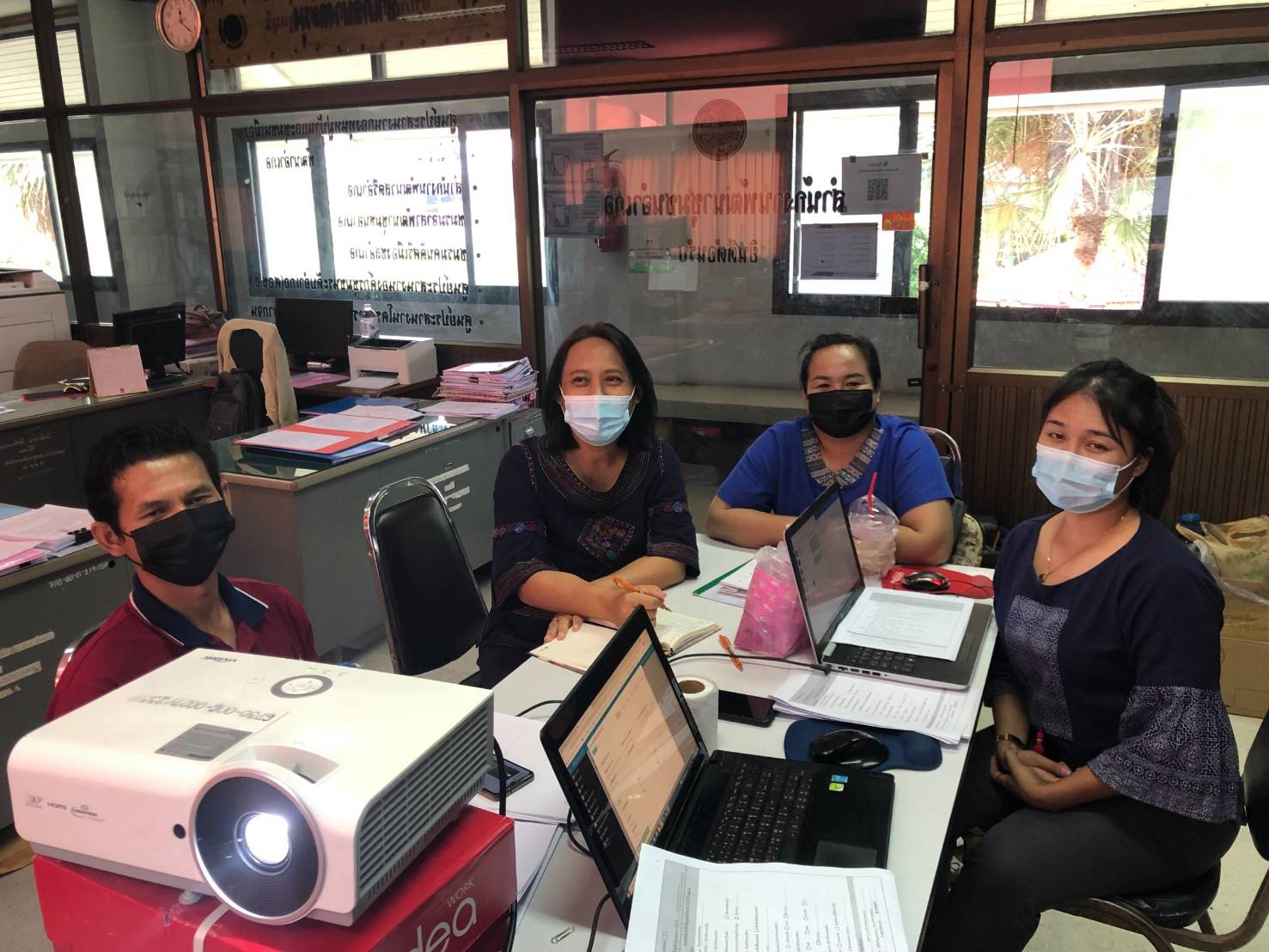 พช.ชลบุรี ร่วมประชุมเตรียมความพร้อมการขับเคลื่อนงานตามภารกิจของศูนย์สารสนเทศเพื่อการพัฒนาชุมชน ประจำปีงบประมาณ พ.ศ. 2565