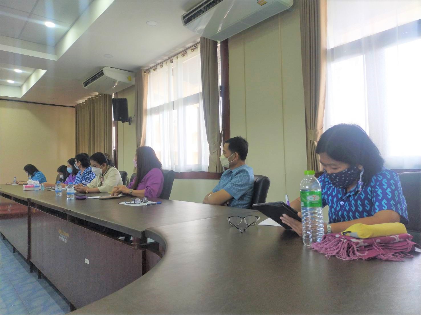 การประชุมขับเคลื่อนงานเศรษฐกิจฐานรากด้วยกองทุนชุมชน ประจำปีงบประมาณ พ.ศ. 2565