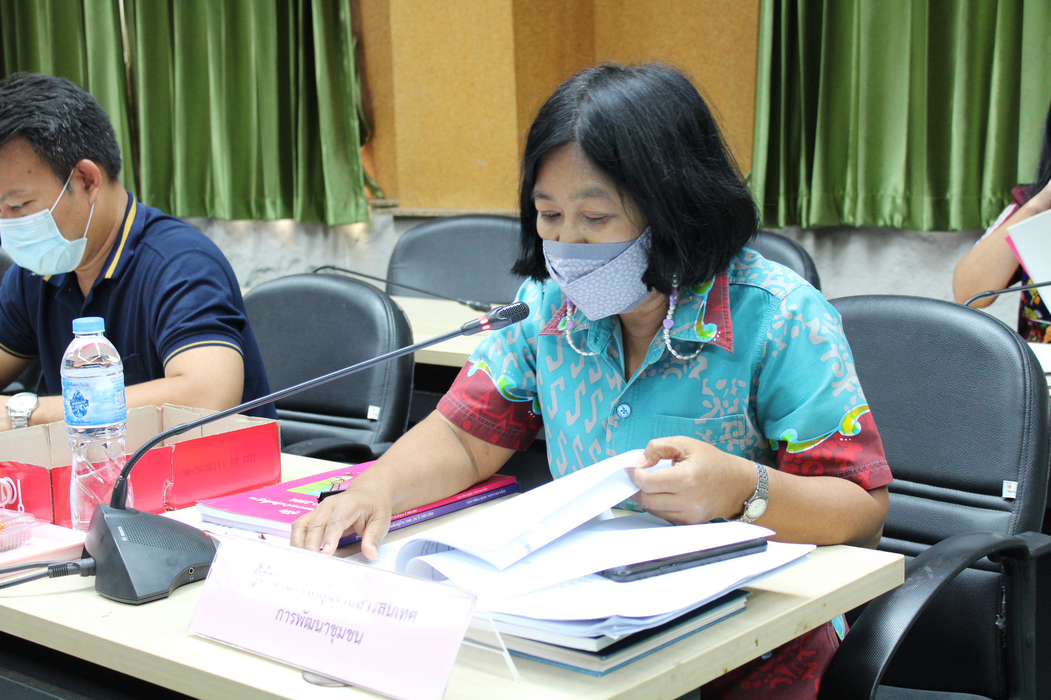 จังหวัดชลบุรี ประชุมรับรองผลการจัดเก็บข้อมูล จปฐ. และ กชช.2ค ปี 2564