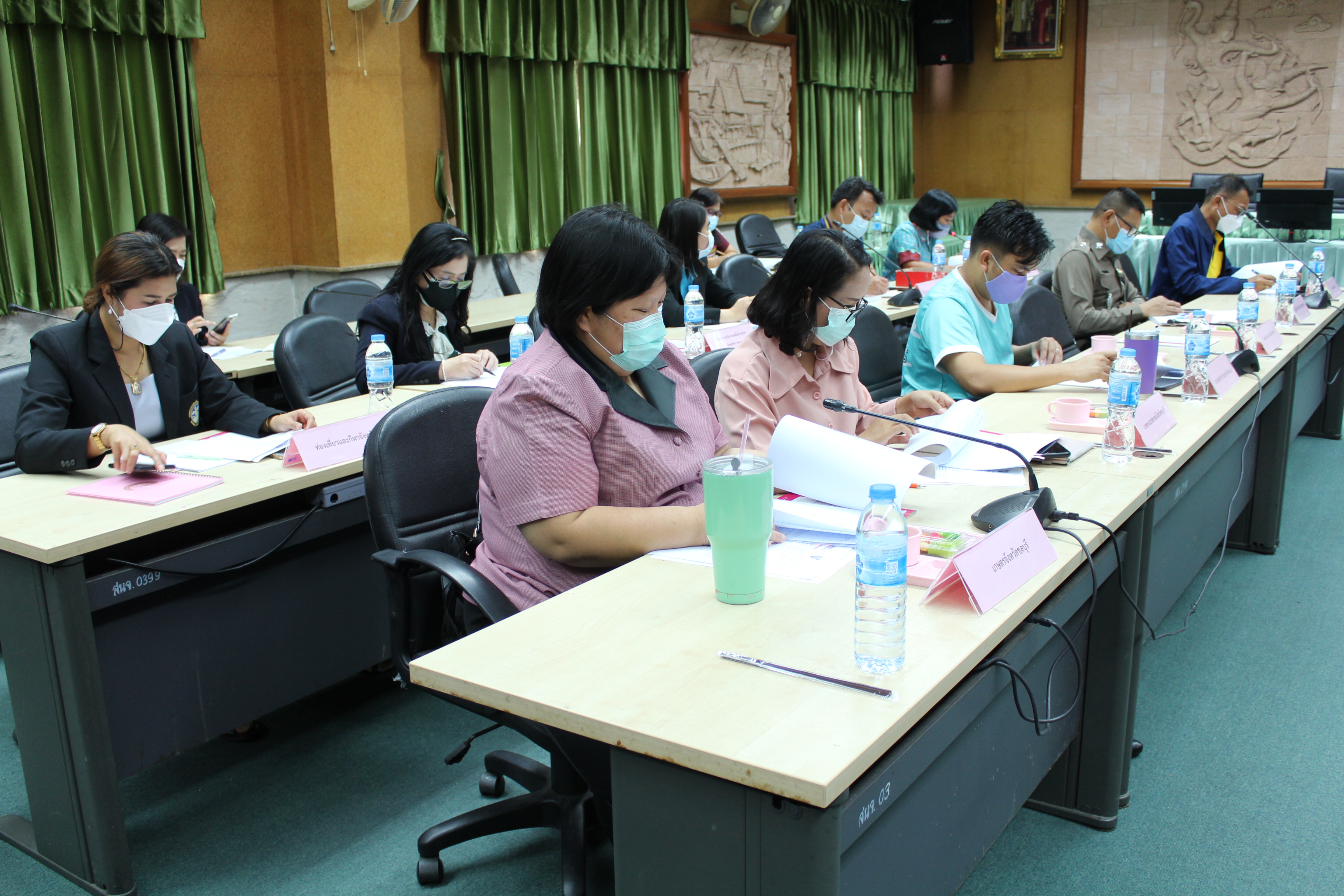 จังหวัดชลบุรี ประชุมรับรองผลการจัดเก็บข้อมูล จปฐ. และ กชช.2ค ปี 2564