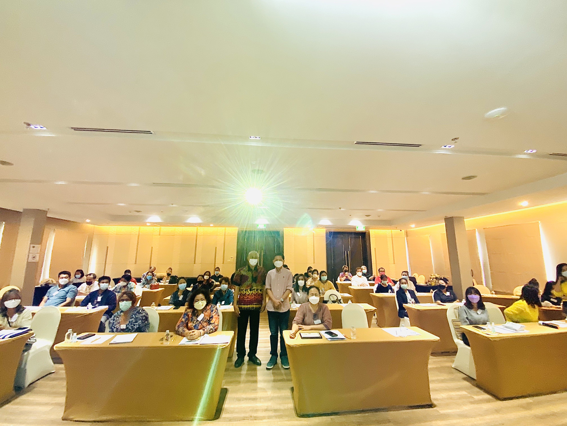 พช.ชลบุรี จัดโครงการพัฒนาศักยภาพผู้ประกอบการสู่ยุค 4.0