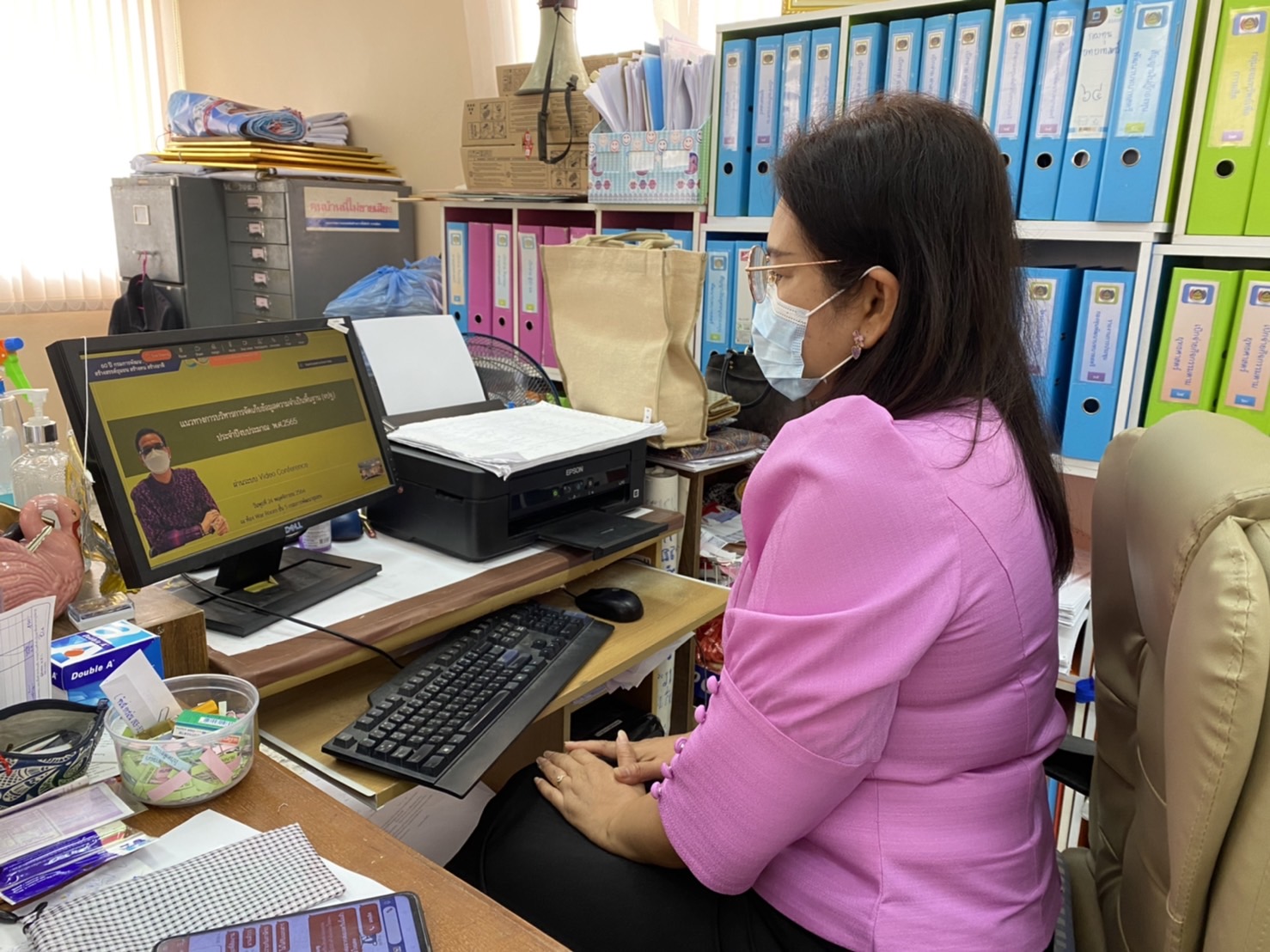 พช.ชลบุรี ร่วมประชุมเตรียมความพร้อมการขับเคลื่อนงานตามภารกิจของศูนย์สารสนเทศเพื่อการพัฒนาชุมชน ประจำปีงบประมาณ พ.ศ. 2565