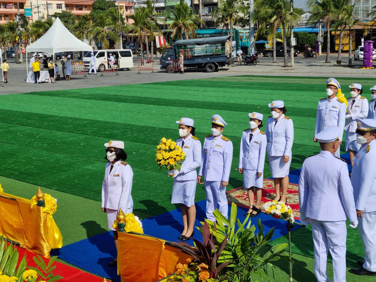 พช.ชลบุรี ร่วมกิจกรรมเนื่องในวันคล้ายวันพระบรมราชสมภพพระบาทสมเด็จพระบรมชนกาธิเบศร มหาภูมิพลอดุลยเดชมหาราช บรมนาถบพิตร วันชาติ และวันพ่อแห่งชาติ 5 ธันวาคม 2564