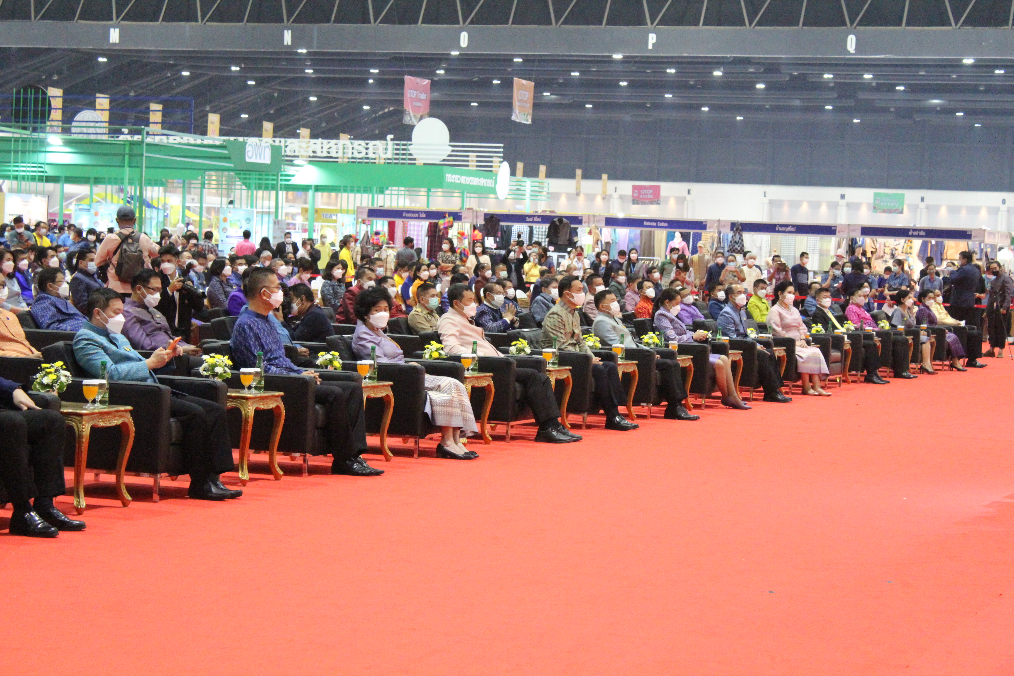 พิธีเปิดงาน OTOP ไทย สู้ภัยโควิด-19