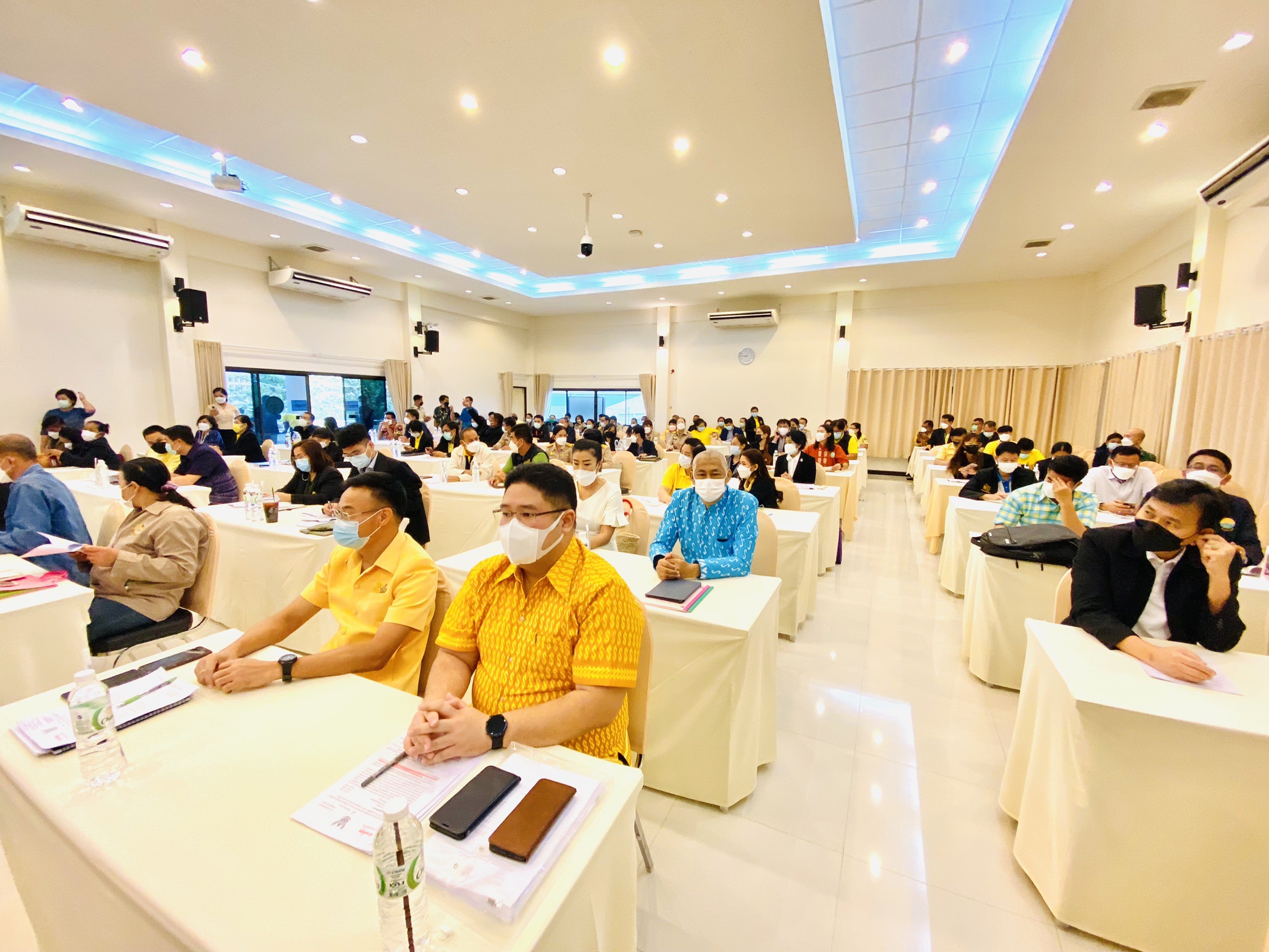 การประชุมนำเสนอแผนปฏิบัติการของจังหวัด ปี 2565 ภายใต้โครงการพัชรสุธาคชานุรักษ์ และร่วมจัดทำ (ร่าง) แผนปฏิบัติการโครงการพัชรสุธาคชานุรักษ์ พ.ศ. 2566-2570