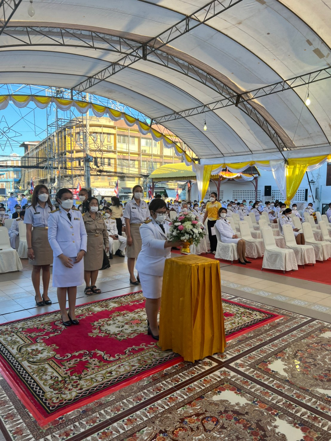 พช.ชลบุรี ร่วมพิธีถวายเครื่องราชสักการะ เนื่องในวันสมเด็จพระเจ้าตากสินมหาราช