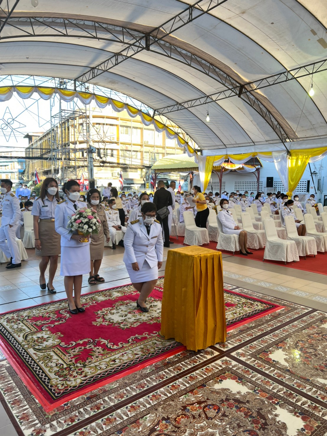 พช.ชลบุรี ร่วมพิธีถวายเครื่องราชสักการะ เนื่องในวันสมเด็จพระเจ้าตากสินมหาราช