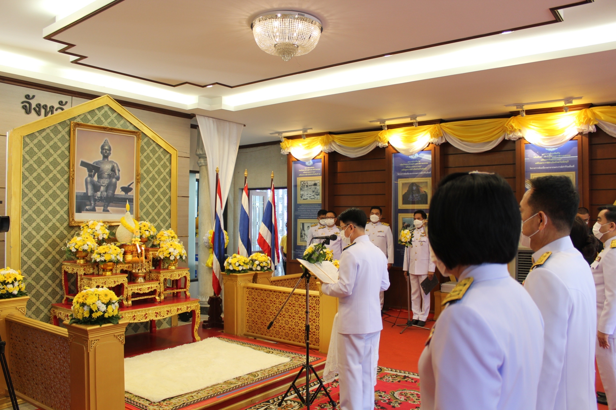 จังหวัดชลบุรีจัดพิธีถวายราชสักการะเนื่องใน “วันพ่อขุนรามคำแหงมหาราช ” ประจำปี 2565