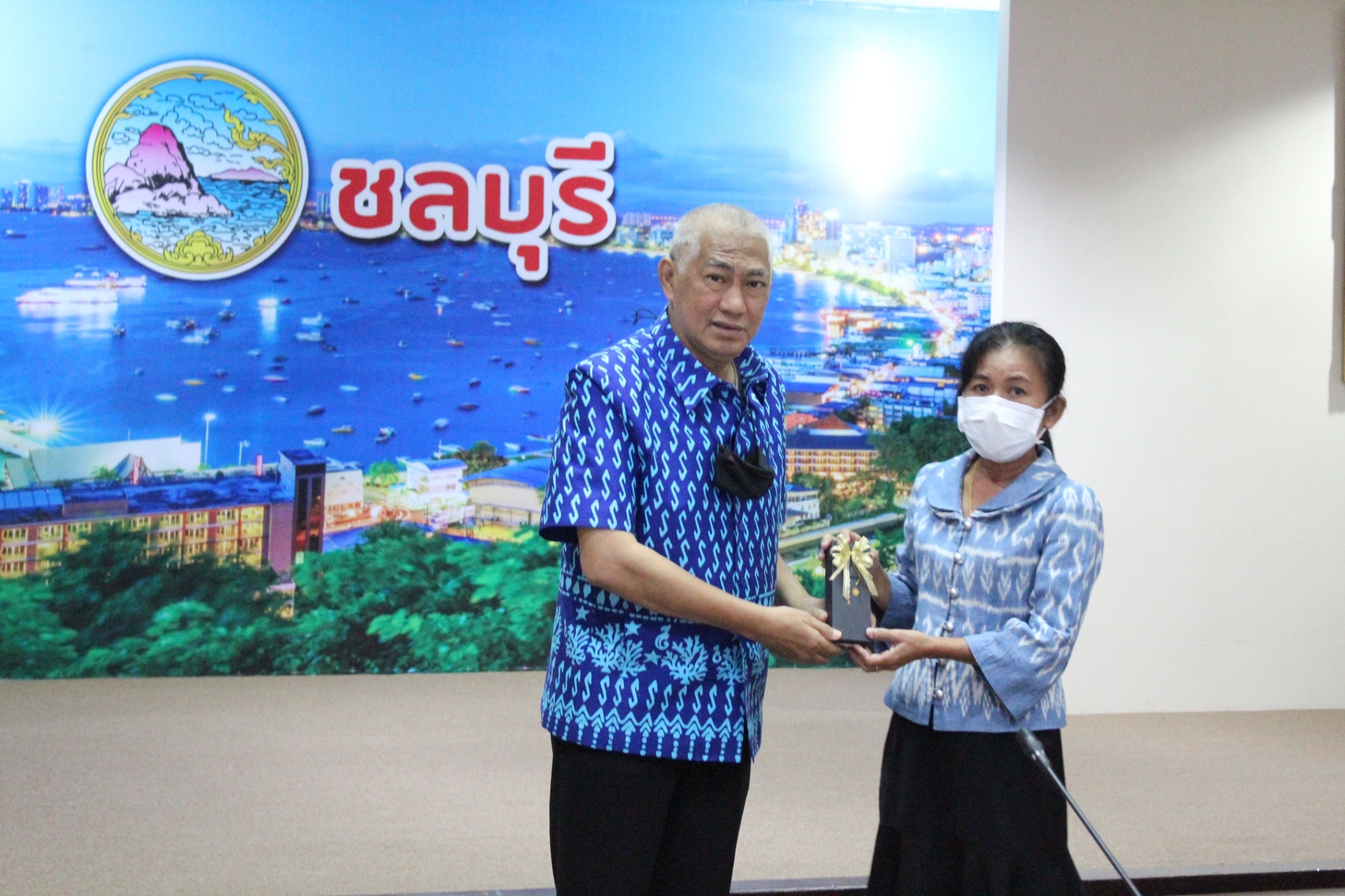 พช.ชลบุรี จัดประชุมเชิงปฏิบัติการการดำเนินงานตามมาตรการปรับปรุงประสิทธิภาพในการปฏิบัติราชการ ประจำปีงบประมาณ พ.ศ. 2565