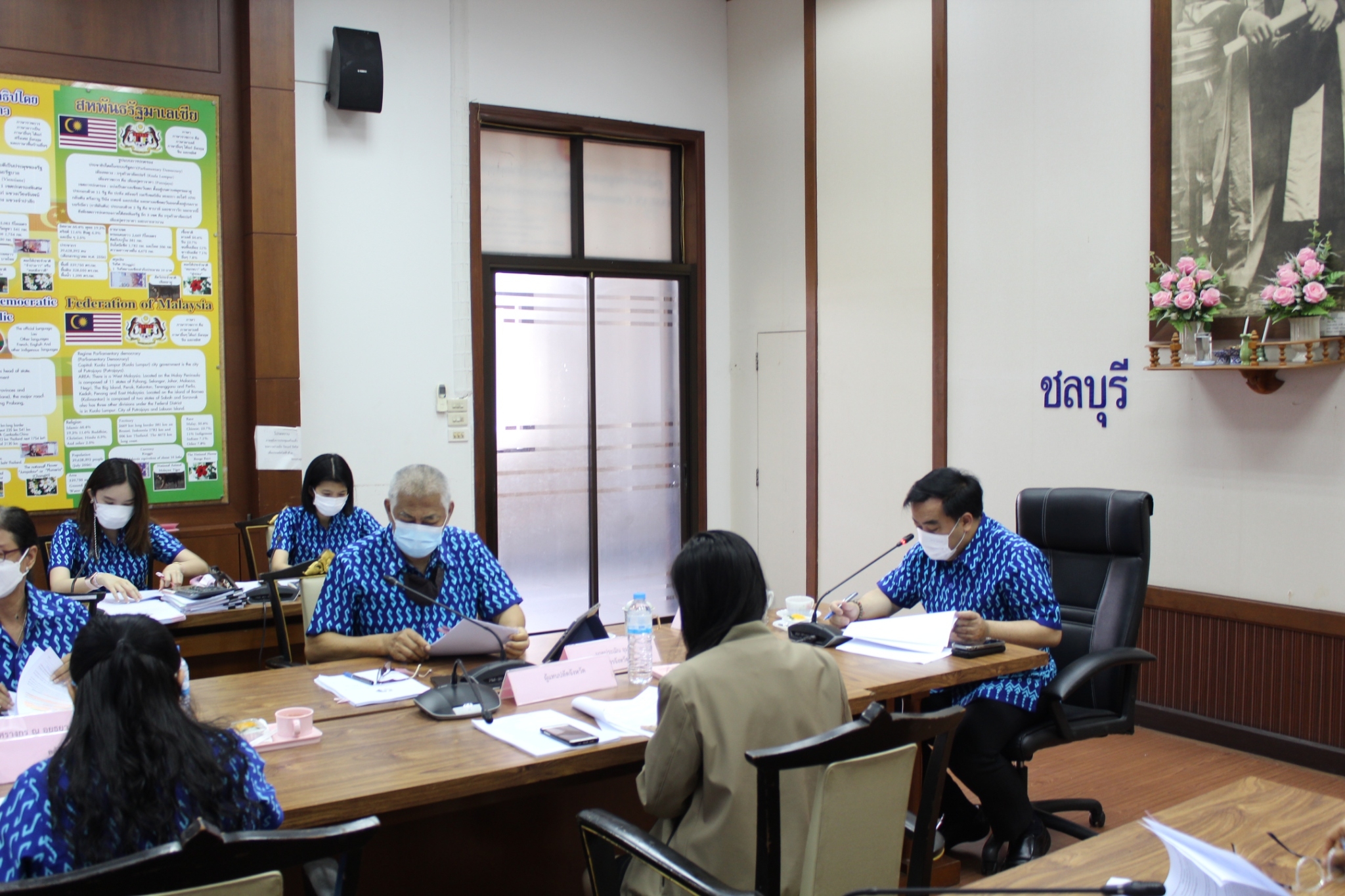 การประชุมคณะอนุกรรมการบริหารกองทุนพัฒนาบทบาทสตรีจังหวัดชลบุรี ครั้งที่ 3/2565