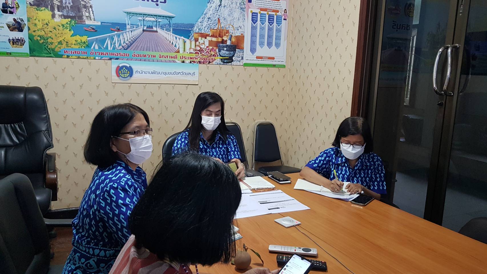 การประชุมคณะทำงานติดตามเร่งรัดการเบิกจ่ายงบประมาณและการใช้จ่ายภาครัฐของกรมการพัฒนาชุมชน ครั้งที่ 2/2565