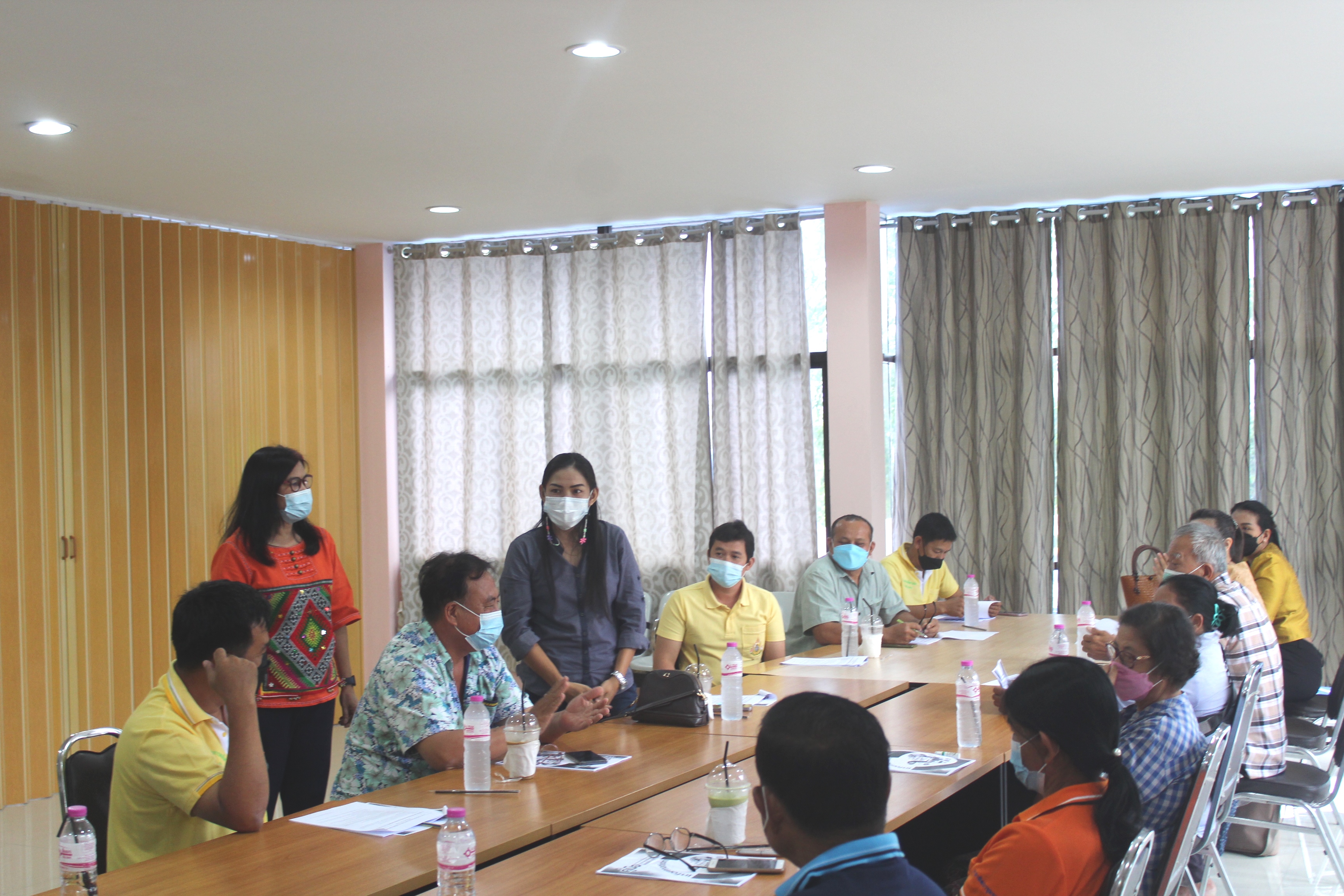 สพจ.ชลบุรี จัดประชุมเตรียมความพร้อมการจัดทำสารสนเทศตำบลต้นแบบเพื่อพัฒนาคุณภาพชีวิต ตำบลห้างสูง อำเภอหนองใหญ่