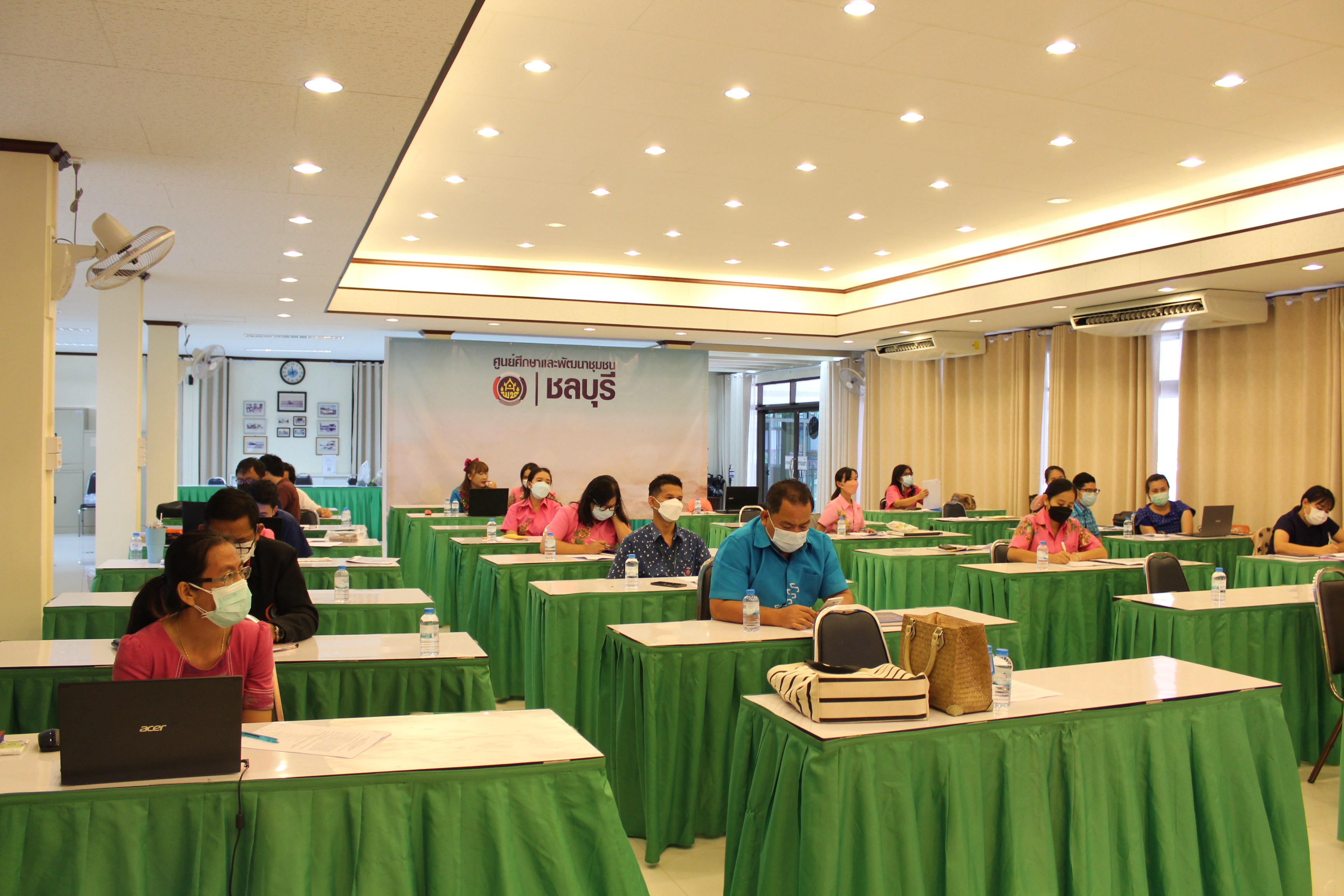 การประชุมคณะทำงานสนับสนุนการบริหารจัดการฐานข้อมูลขนาดใหญ่ (Big Data) กรมการพัฒนาชุมชน ของจังหวัดชลบุรี