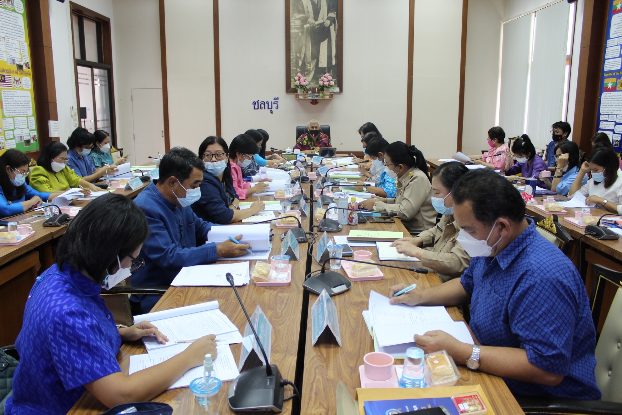 การประชุมผู้อำนวยการกลุ่มงานและพัฒนาการอำเภอในสังกัดสำนักงานพัฒนาชุมชนจังหวัดชลบุรี ครั้งที่ 3/2565