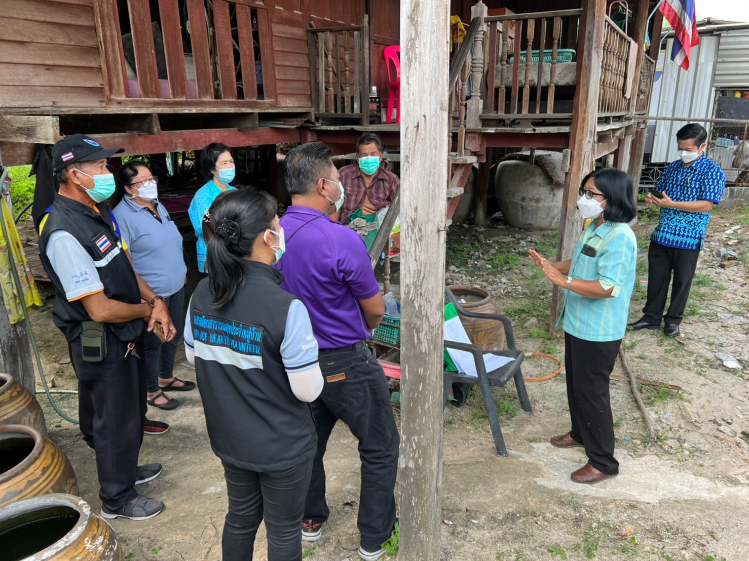 สพจ.ชลบุรี ลงพื้นที่ติดตามสนับสนุนและเยี่ยมครัวเรือนยากจนเป้าหมายอำเภอพานทอง