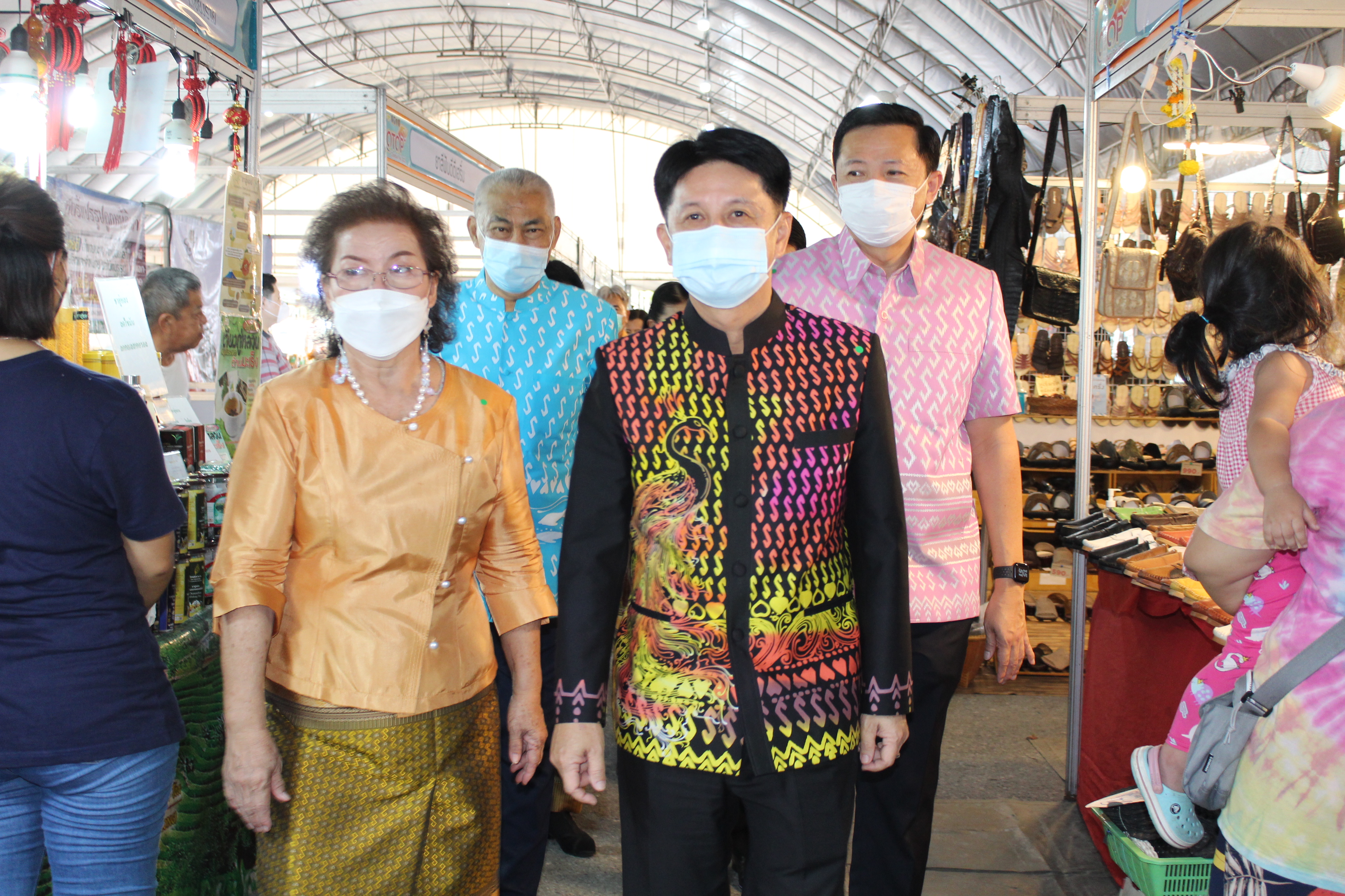 ผวจ.ชลบุรี เป็นประธานเปิดงาน “OTOP CHONBURI FAIR 2022”