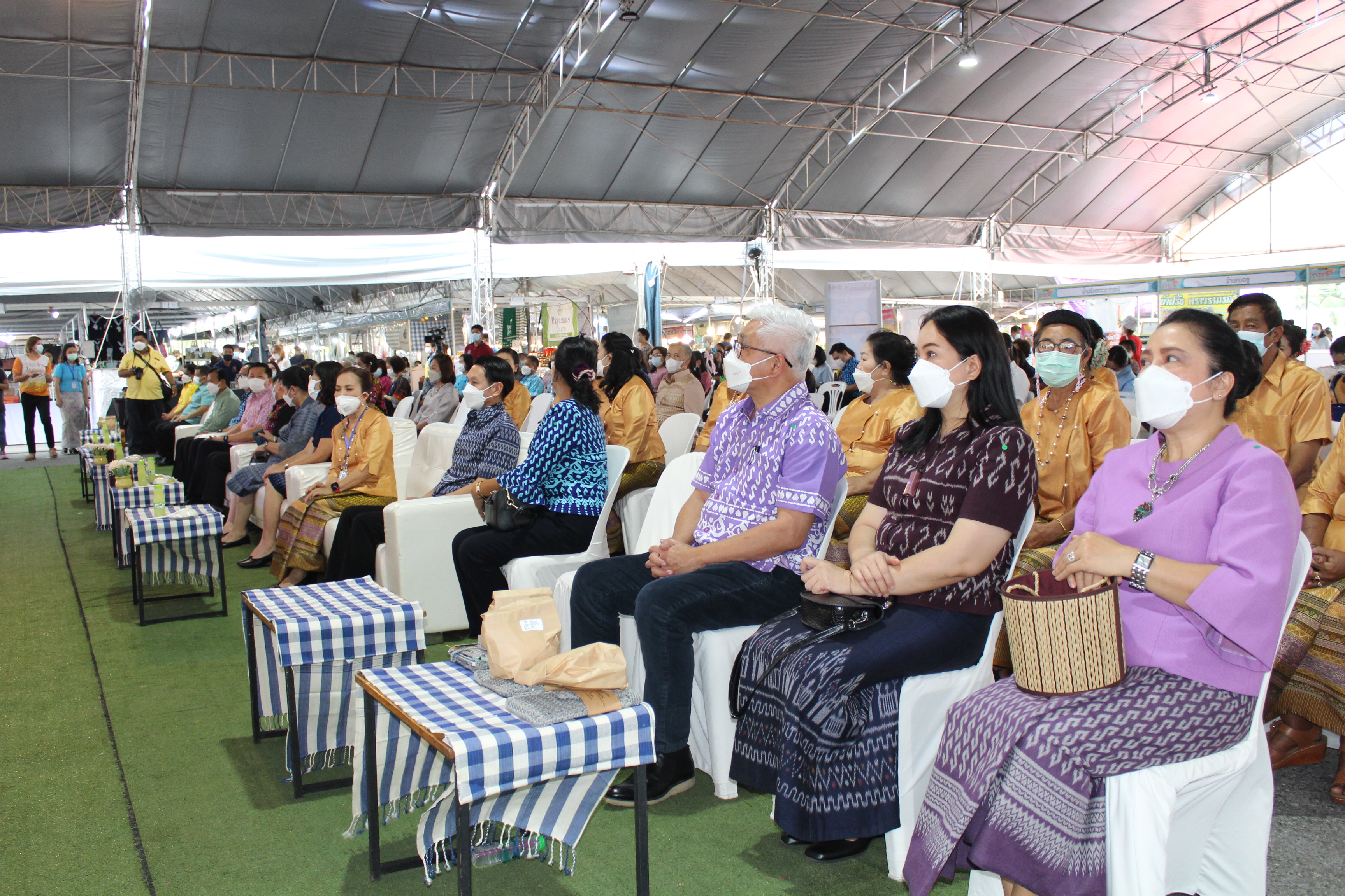 ผวจ.ชลบุรี เป็นประธานเปิดงาน “OTOP CHONBURI FAIR 2022”