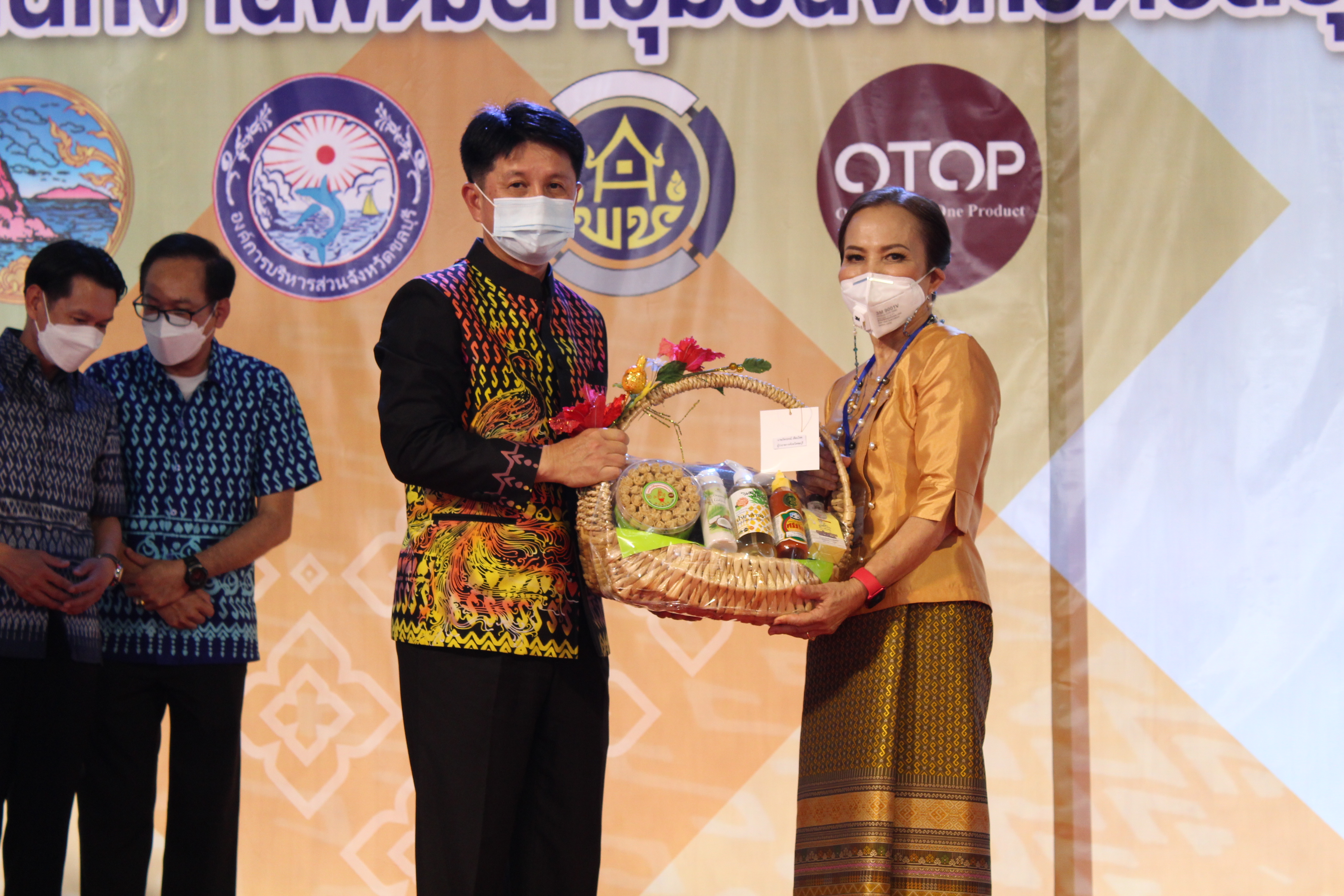 ผวจ.ชลบุรี เป็นประธานเปิดงาน “OTOP CHONBURI FAIR 2022”
