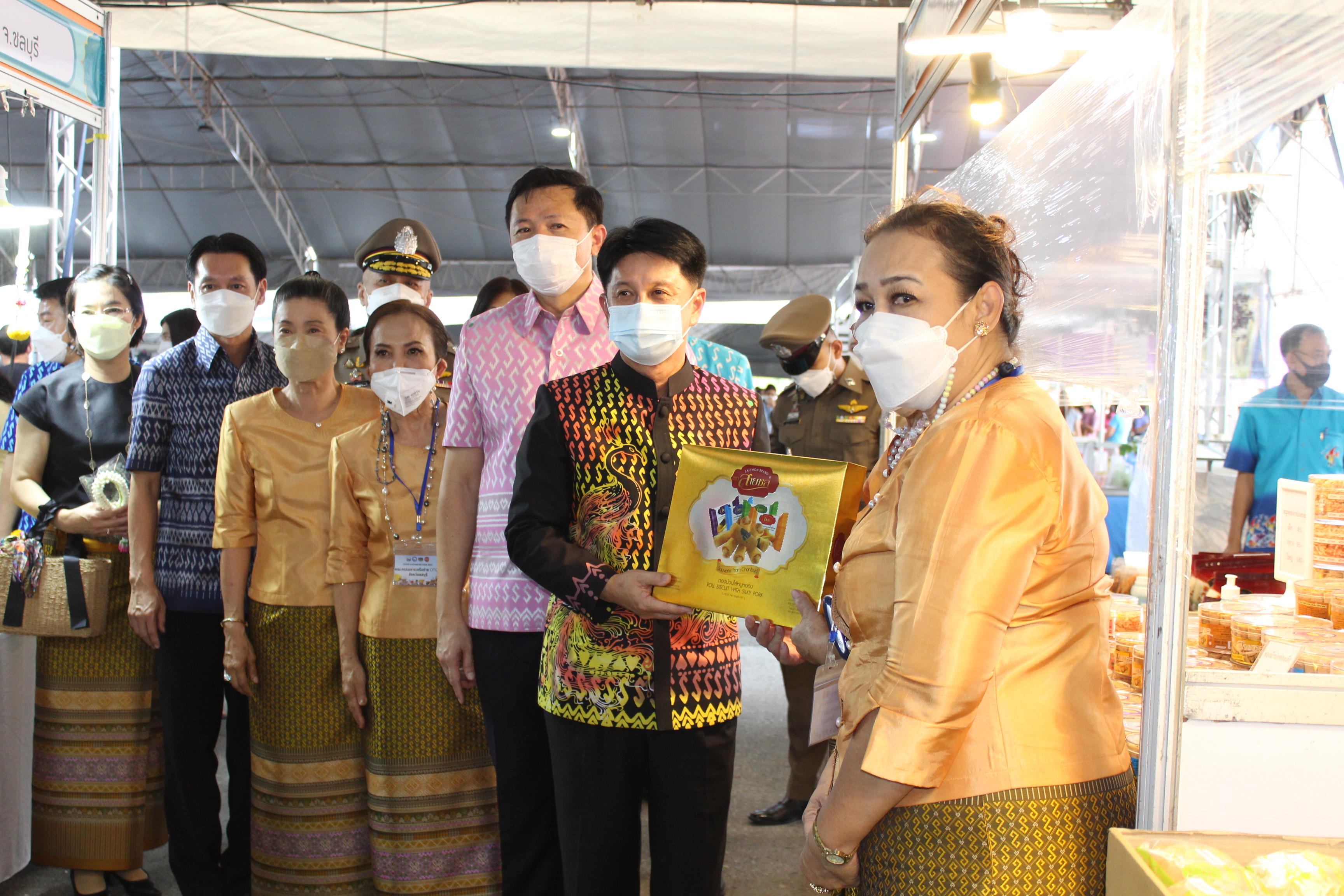 ผวจ.ชลบุรี เป็นประธานเปิดงาน “OTOP CHONBURI FAIR 2022”