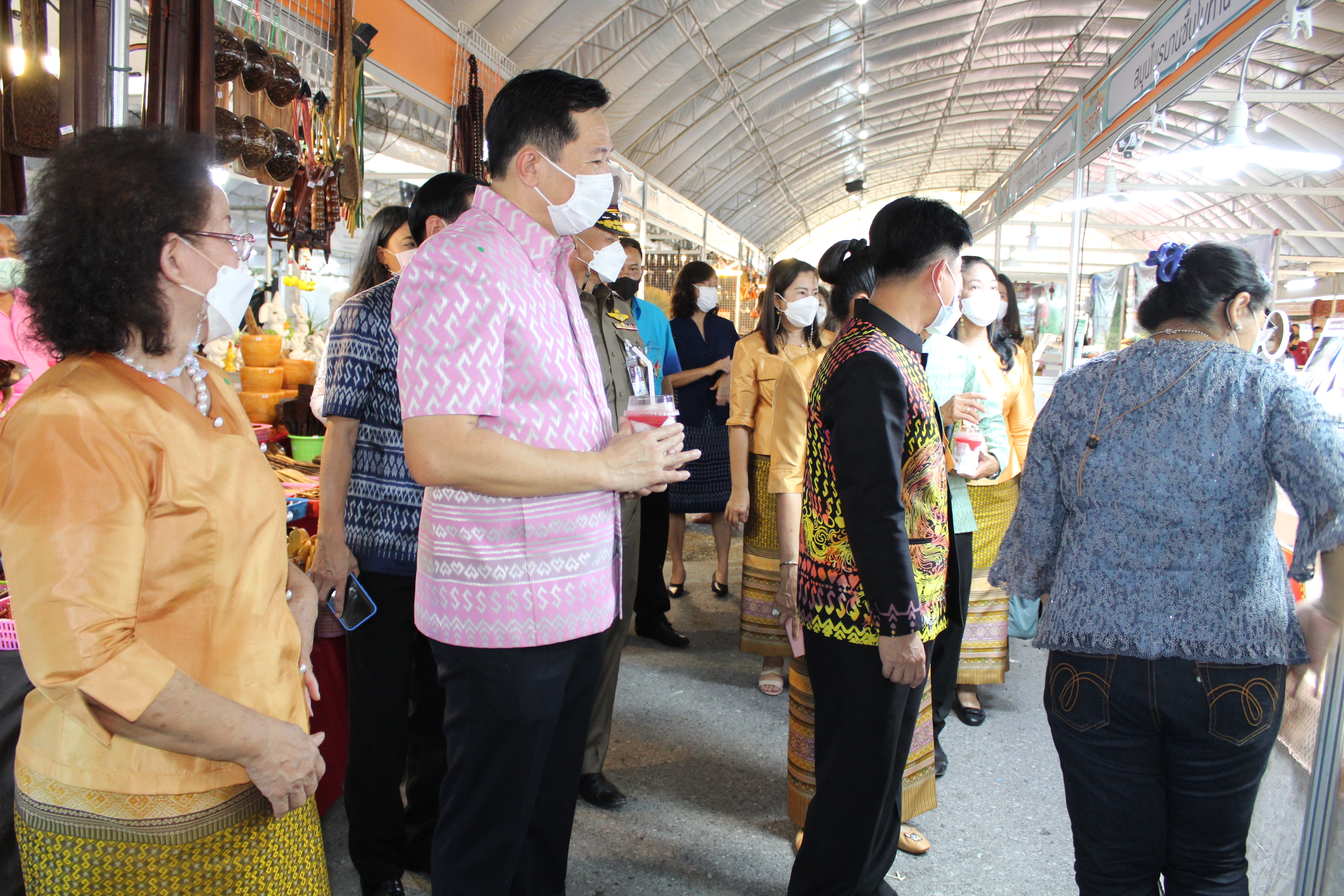 ผวจ.ชลบุรี เป็นประธานเปิดงาน “OTOP CHONBURI FAIR 2022”