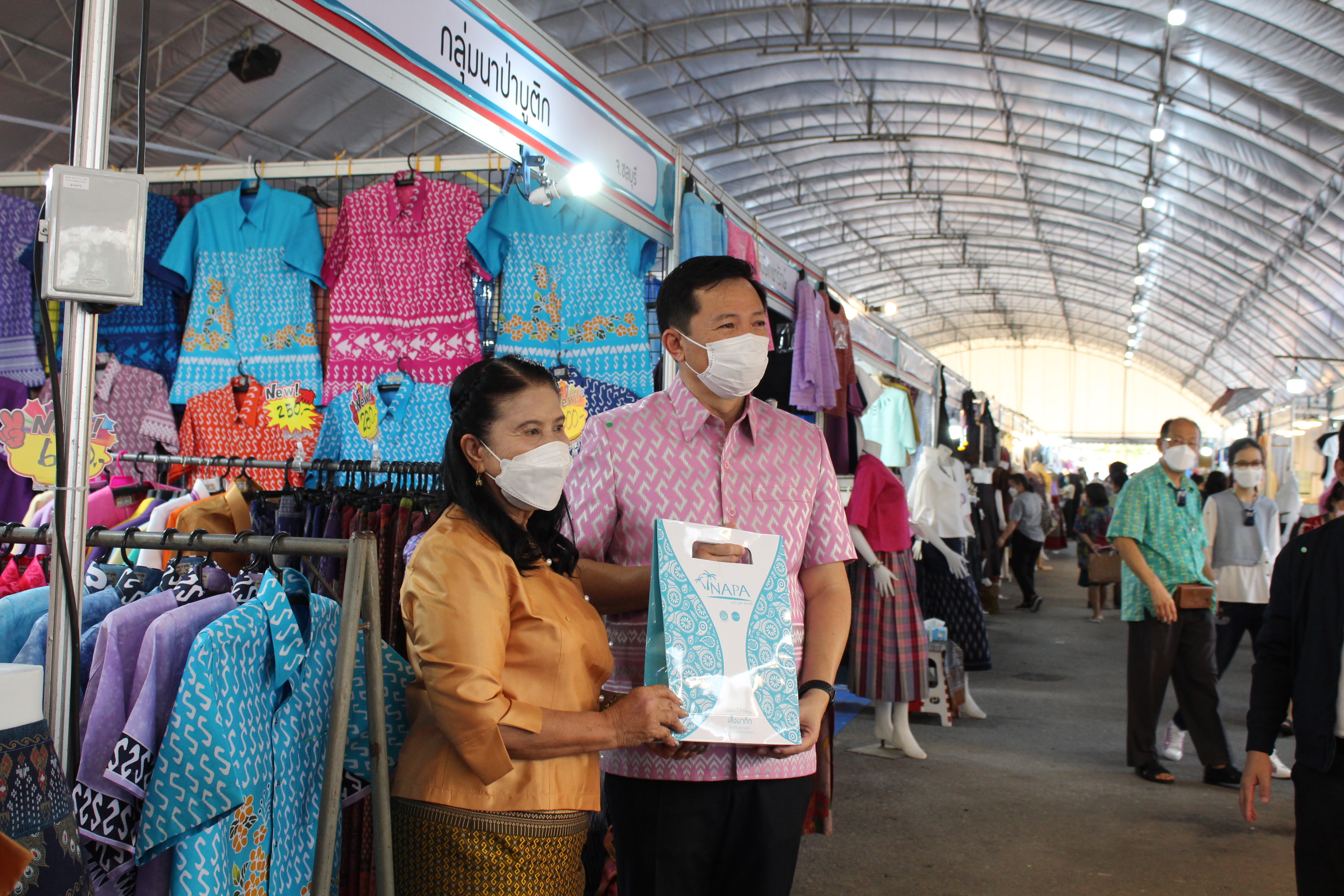 ผวจ.ชลบุรี เป็นประธานเปิดงาน “OTOP CHONBURI FAIR 2022”