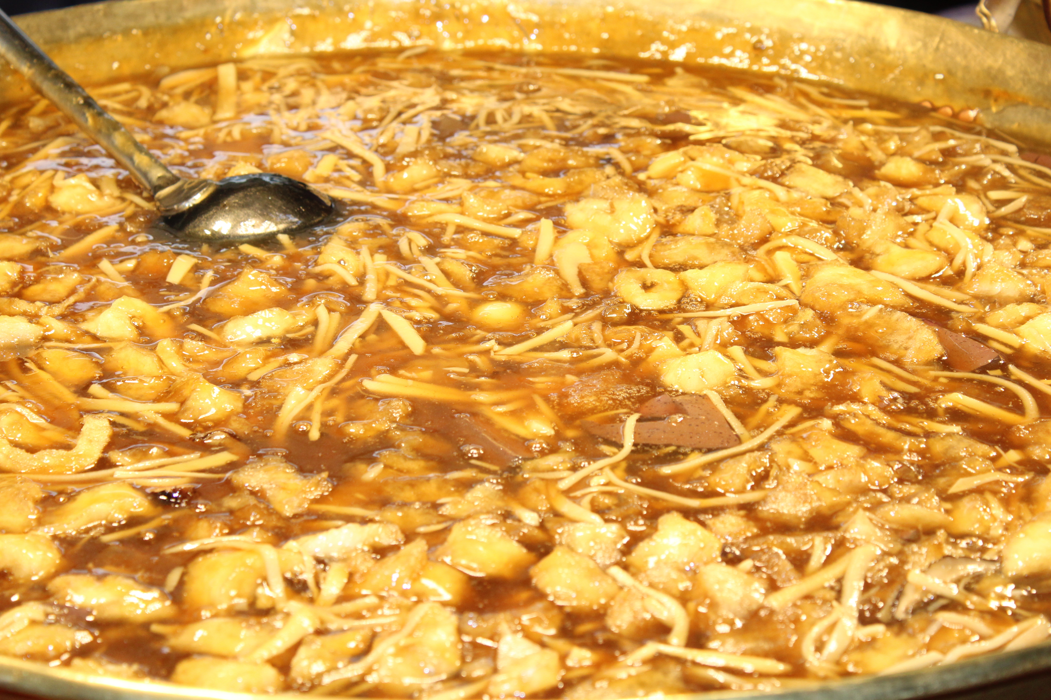 ผวจ.ชลบุรี เป็นประธานเปิดงาน “OTOP CHONBURI FAIR 2022”