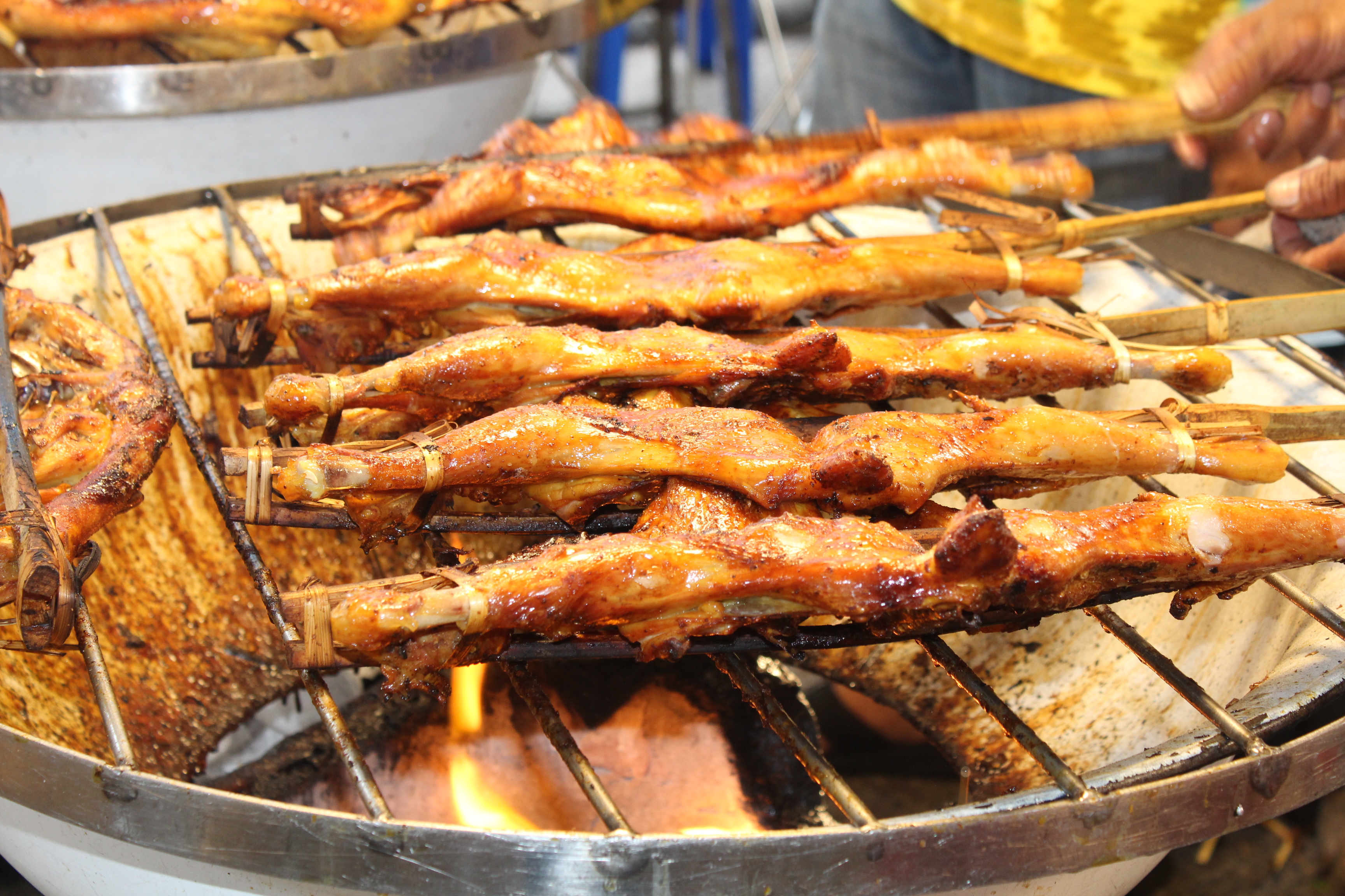 ผวจ.ชลบุรี เป็นประธานเปิดงาน “OTOP CHONBURI FAIR 2022”