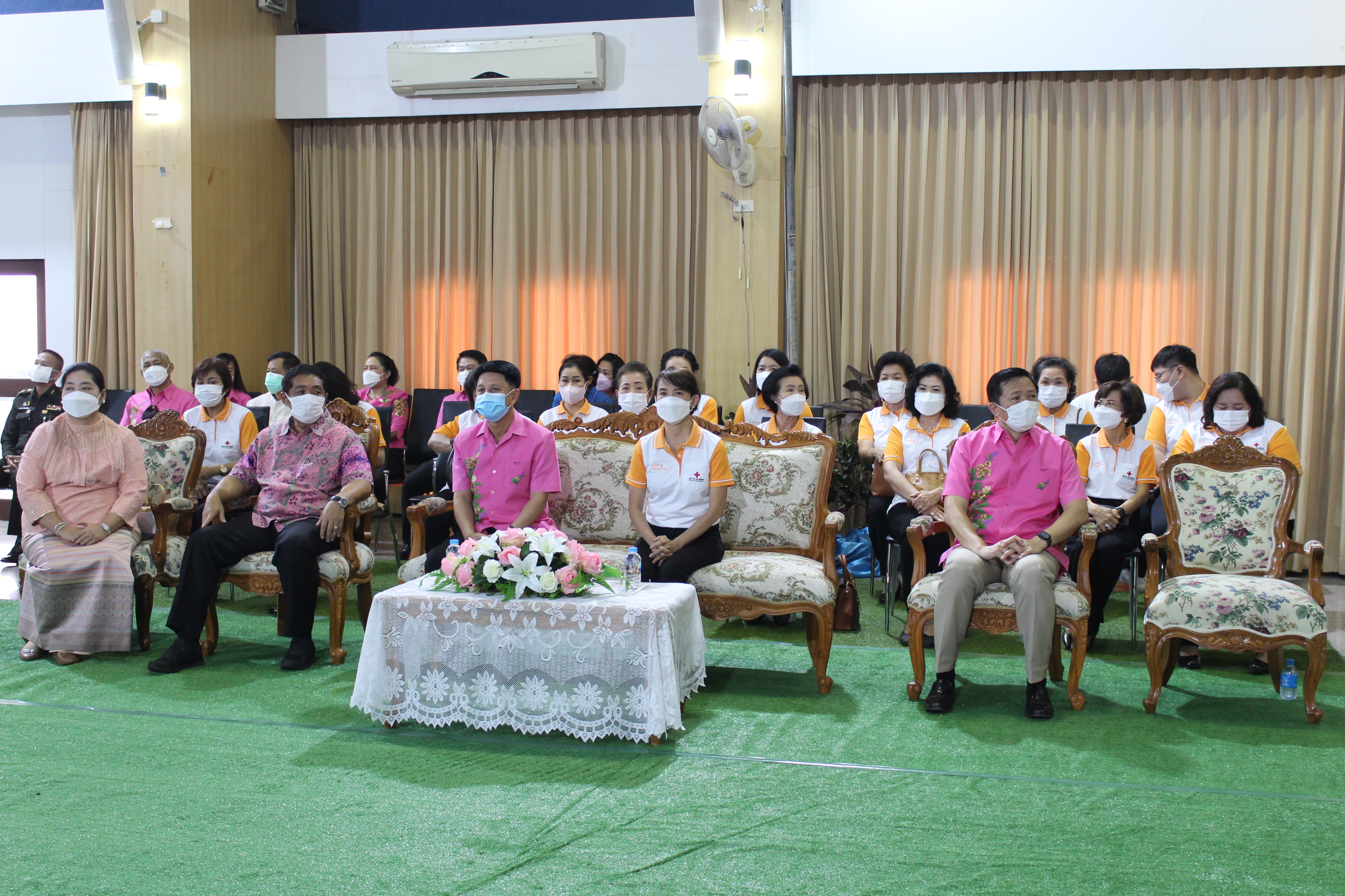 จังหวัดชลบุรี จัดงาน “วันรวมน้ำใจ” กาชาดจังหวัดชลบุรี