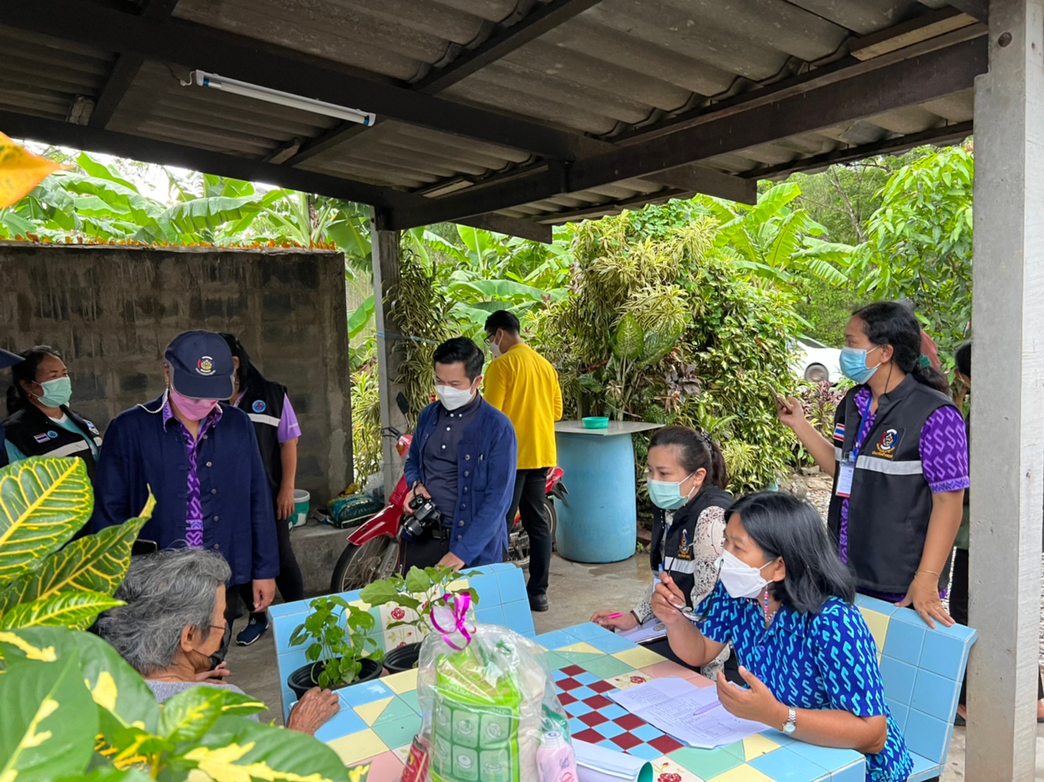 สพจ.ชลบุรี ลงพื้นที่ติดตามสนับสนุนและเยี่ยมครัวเรือนยากจนเป้าหมายอำเภอหนองใหญ่