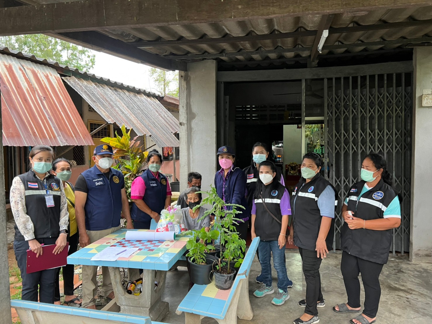 สพจ.ชลบุรี ลงพื้นที่ติดตามสนับสนุนและเยี่ยมครัวเรือนยากจนเป้าหมายอำเภอหนองใหญ่