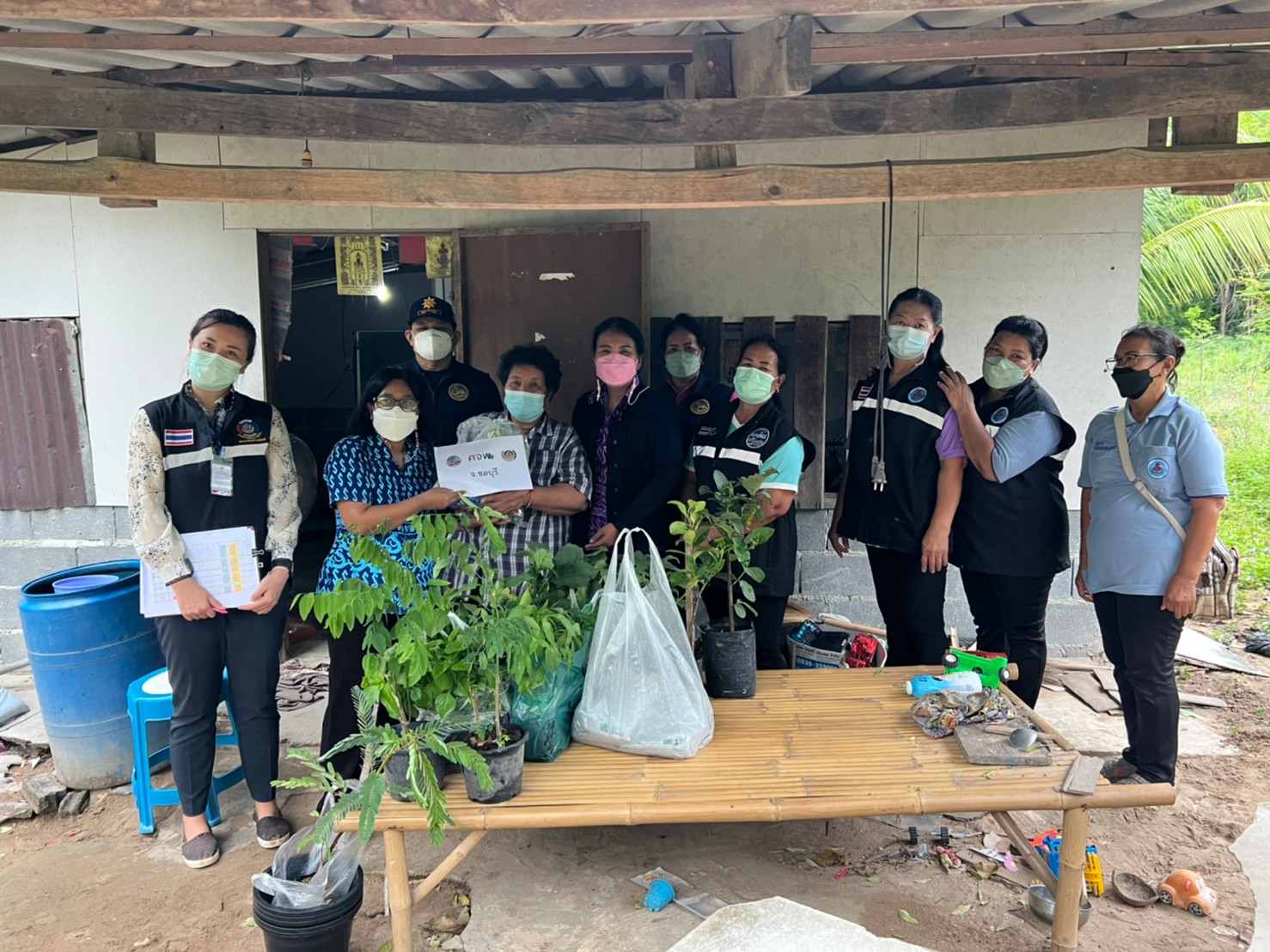 สพจ.ชลบุรี ลงพื้นที่ติดตามสนับสนุนและเยี่ยมครัวเรือนยากจนเป้าหมายอำเภอหนองใหญ่