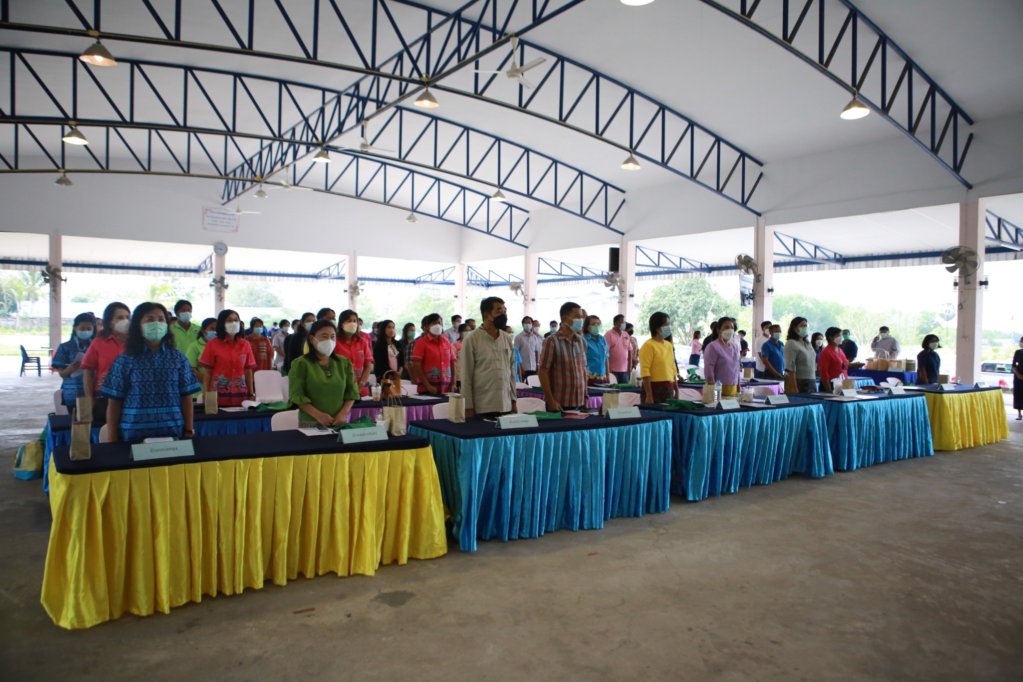 พช.ชลบุรี จัดกิจกรรม “มหกรรมการออม ลดความเหลื่อมล้ำของประชาชน” เนื่องในวันคล้ายวันก่อตั้งกลุ่มออมทรัพย์เพื่อการผลิต ครบรอบ 48 ปี