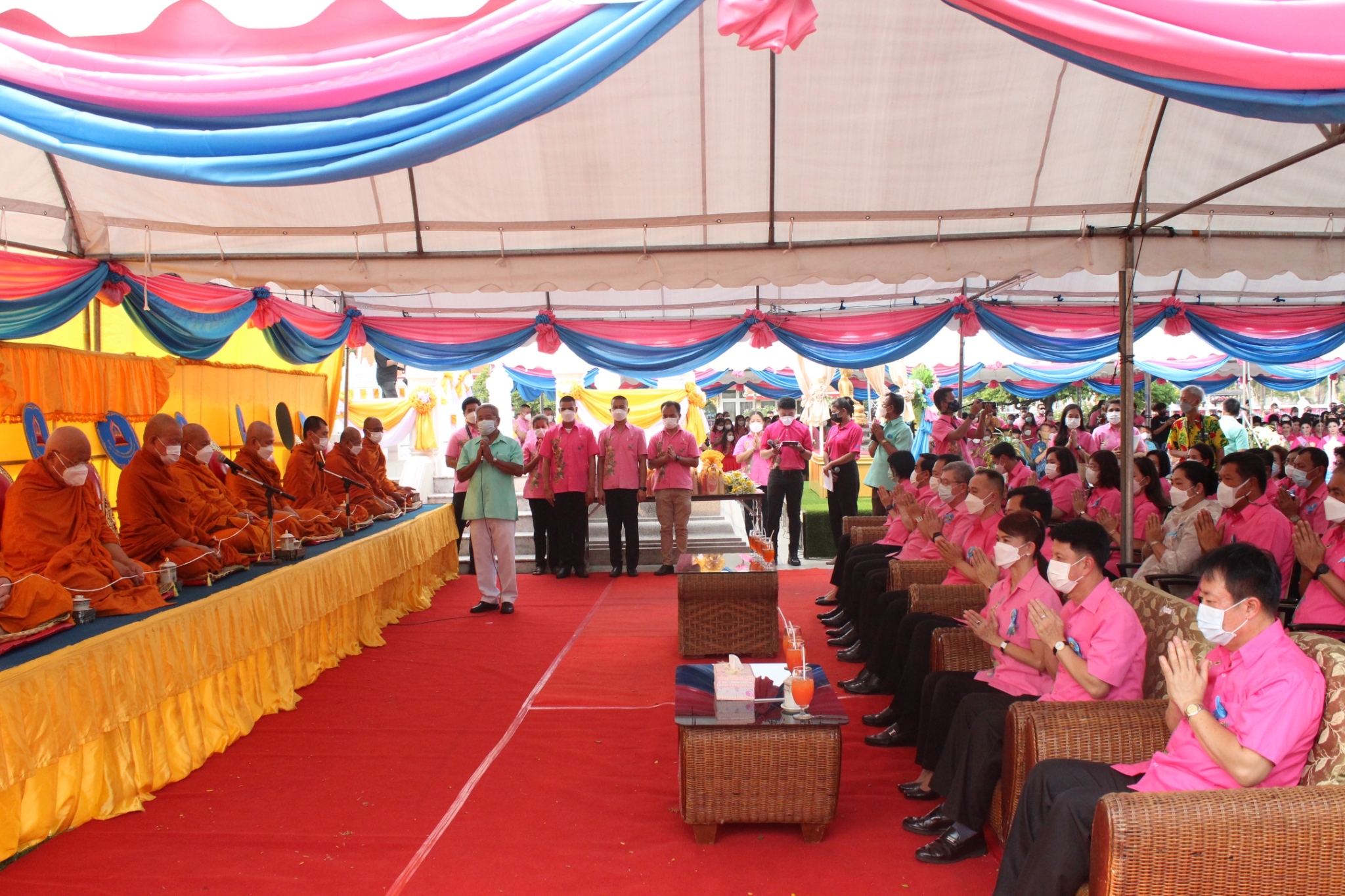 ผู้ว่าราชการจังหวัดชลบุรี เปิดงานนมัสการพระพุทธสิหิงค์ฯ และงานสงกรานต์ จังหวัดชลบุรี ประจำปี 2565