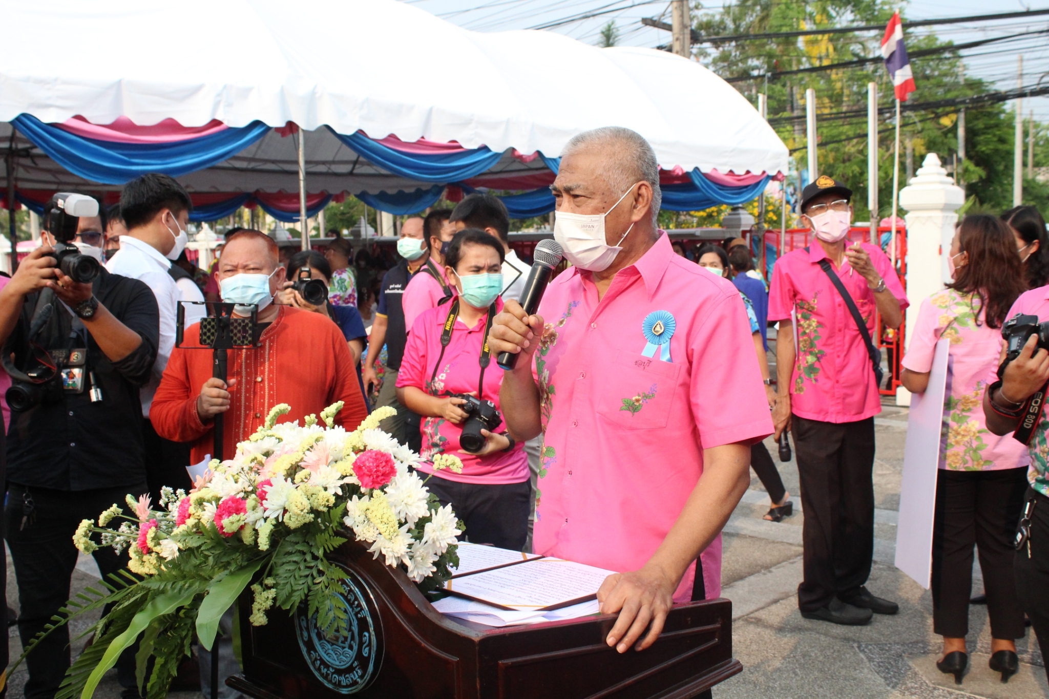 ผู้ว่าราชการจังหวัดชลบุรี เปิดงานนมัสการพระพุทธสิหิงค์ฯ และงานสงกรานต์ จังหวัดชลบุรี ประจำปี 2565