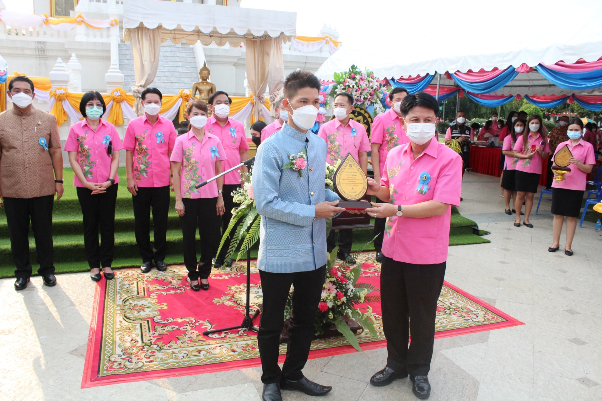 ผู้ว่าราชการจังหวัดชลบุรี เปิดงานนมัสการพระพุทธสิหิงค์ฯ และงานสงกรานต์ จังหวัดชลบุรี ประจำปี 2565