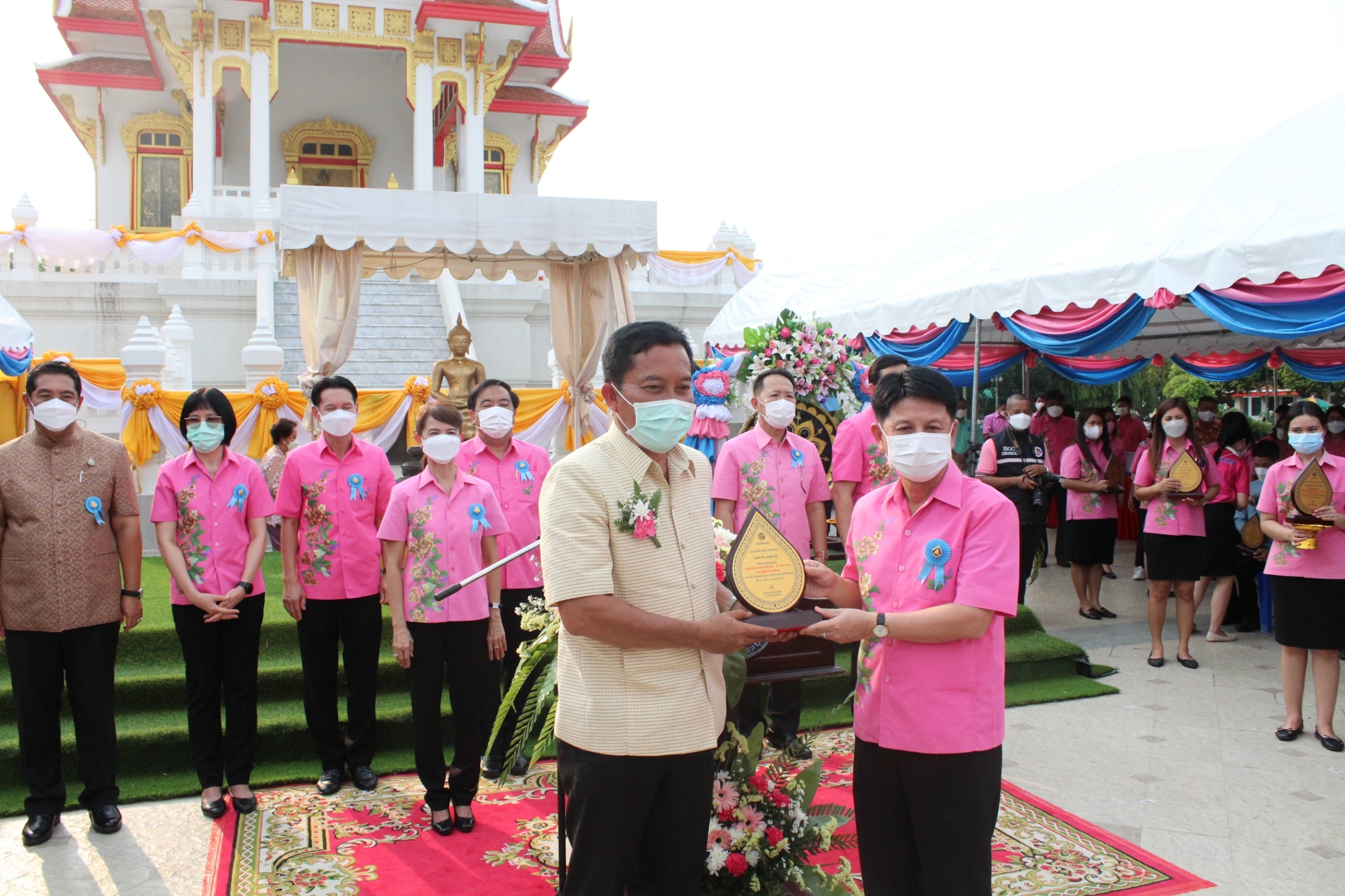 ผู้ว่าราชการจังหวัดชลบุรี เปิดงานนมัสการพระพุทธสิหิงค์ฯ และงานสงกรานต์ จังหวัดชลบุรี ประจำปี 2565