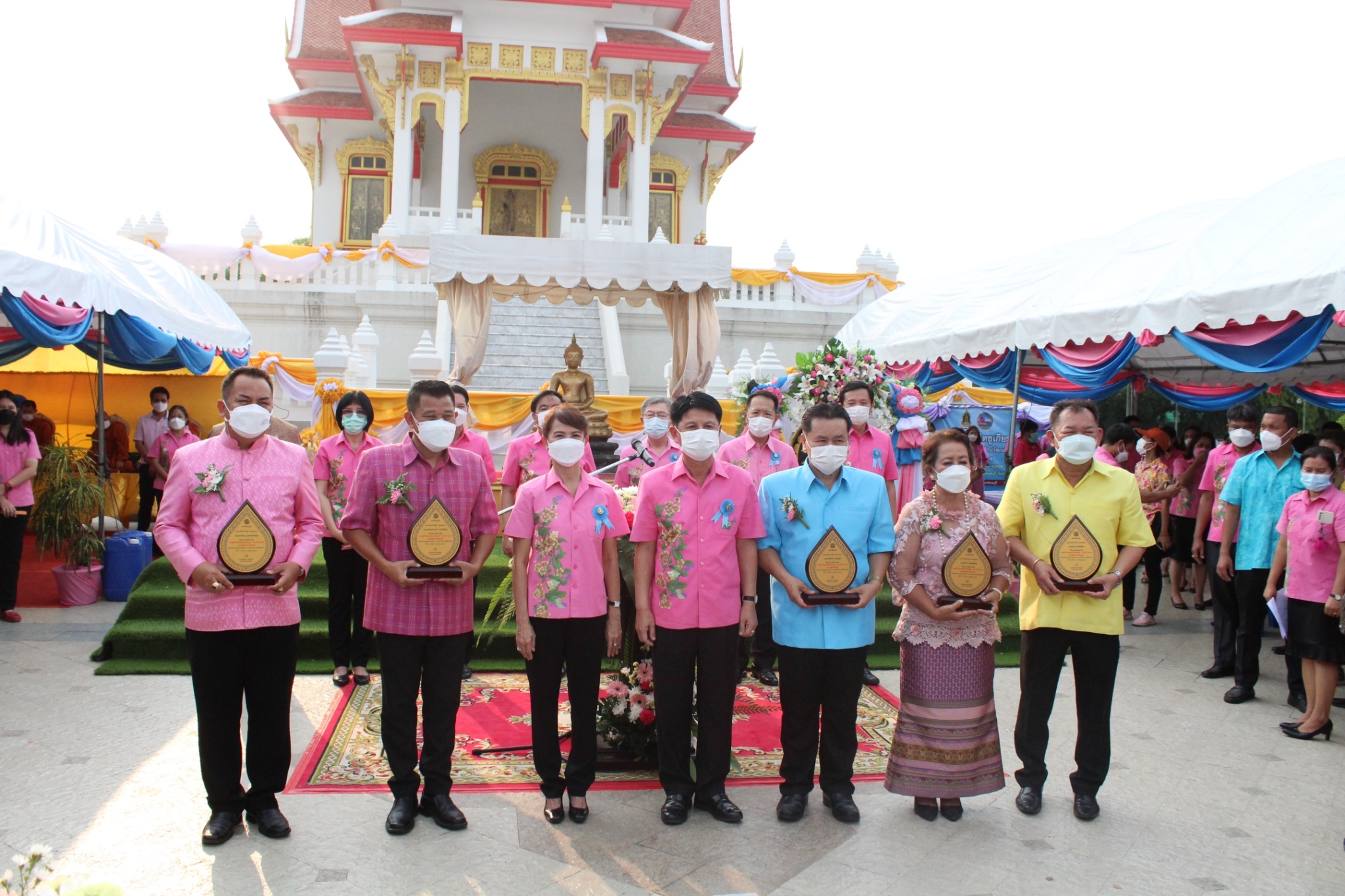 ผู้ว่าราชการจังหวัดชลบุรี เปิดงานนมัสการพระพุทธสิหิงค์ฯ และงานสงกรานต์ จังหวัดชลบุรี ประจำปี 2565