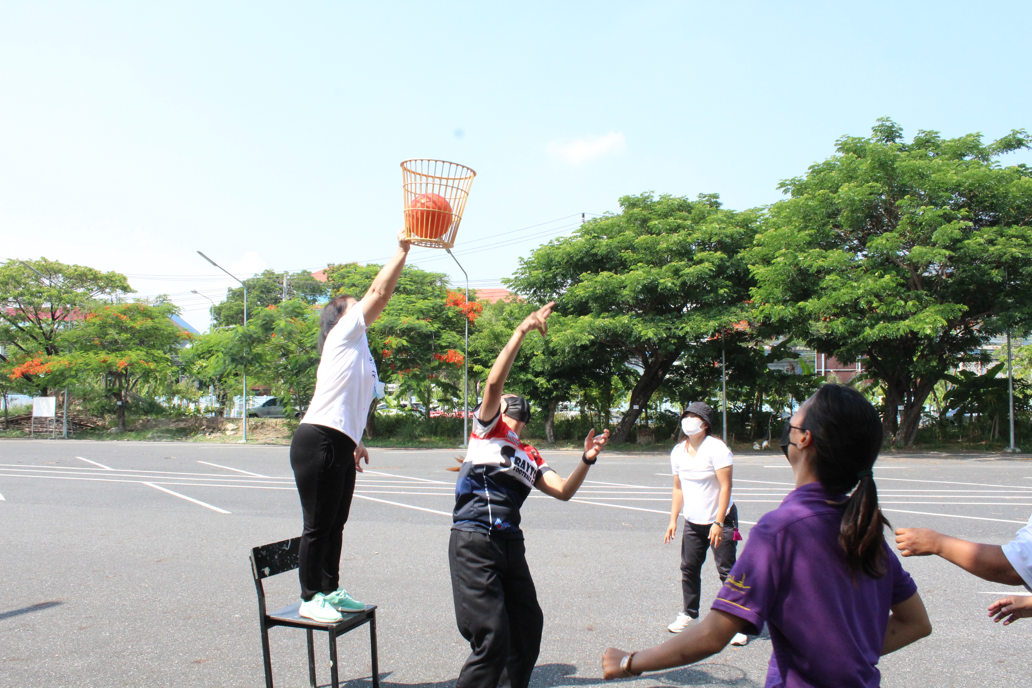 พช.ชลบุรี จัดโครงการแข่งขันกีฬา “สานสัมพันธ์น้องพี่ 60 ปี พช.”