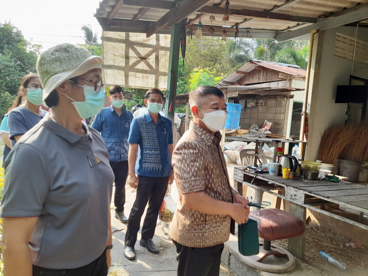 ผู้ตรวจราชการกรมการพัฒนาชุมชนตรวจติดตามผลการดำเนินงาน ศจพ. จังหวัดชลบุรี