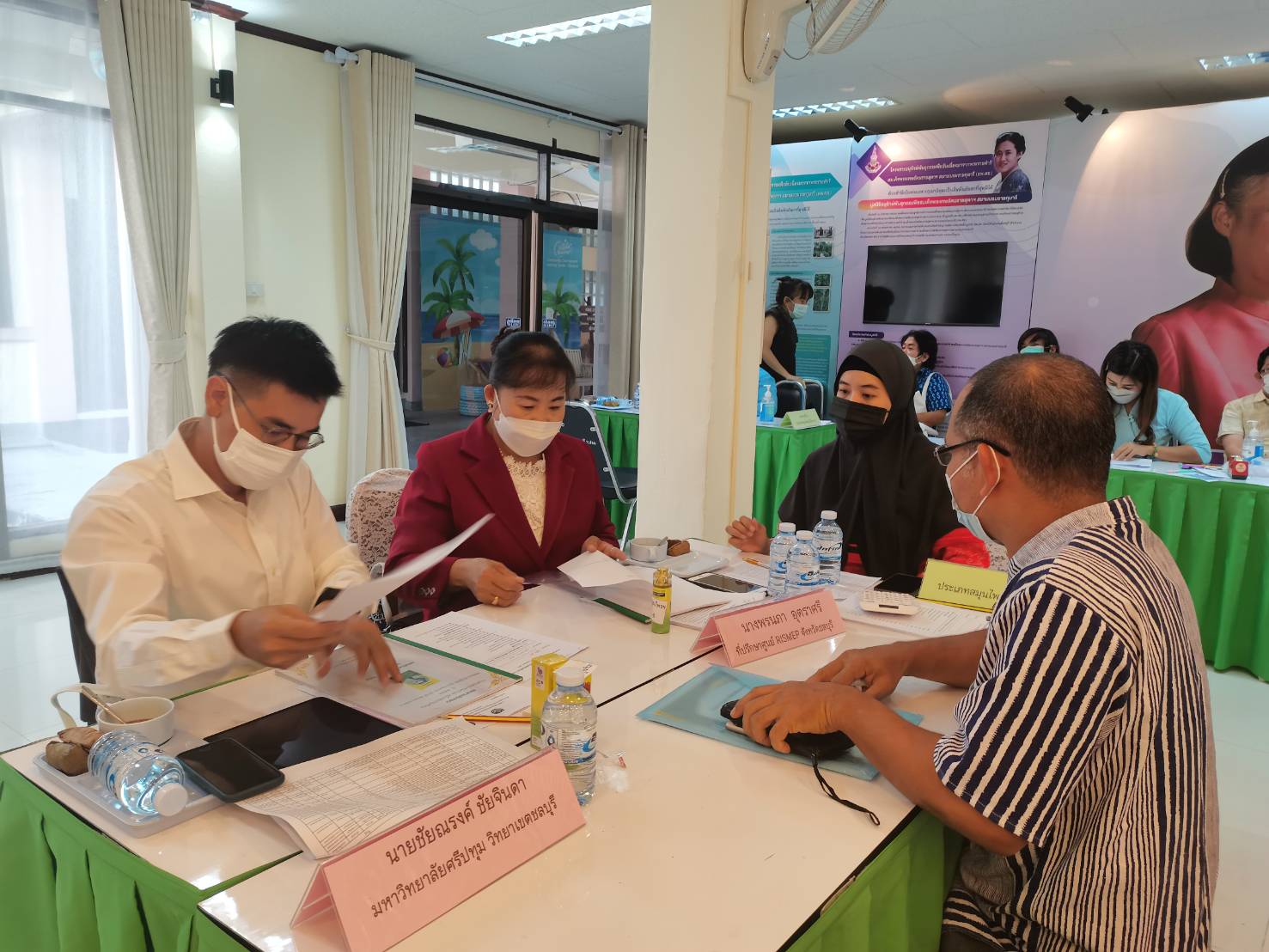 พช.ชลบุรี ดำเนินการคัดสรรสุดยอดหนึ่งตำบล หนึ่งผลิตภัณฑ์ไทย​ ปี​ พ.ศ.2565​ (OTOP Product Champion : OPC)