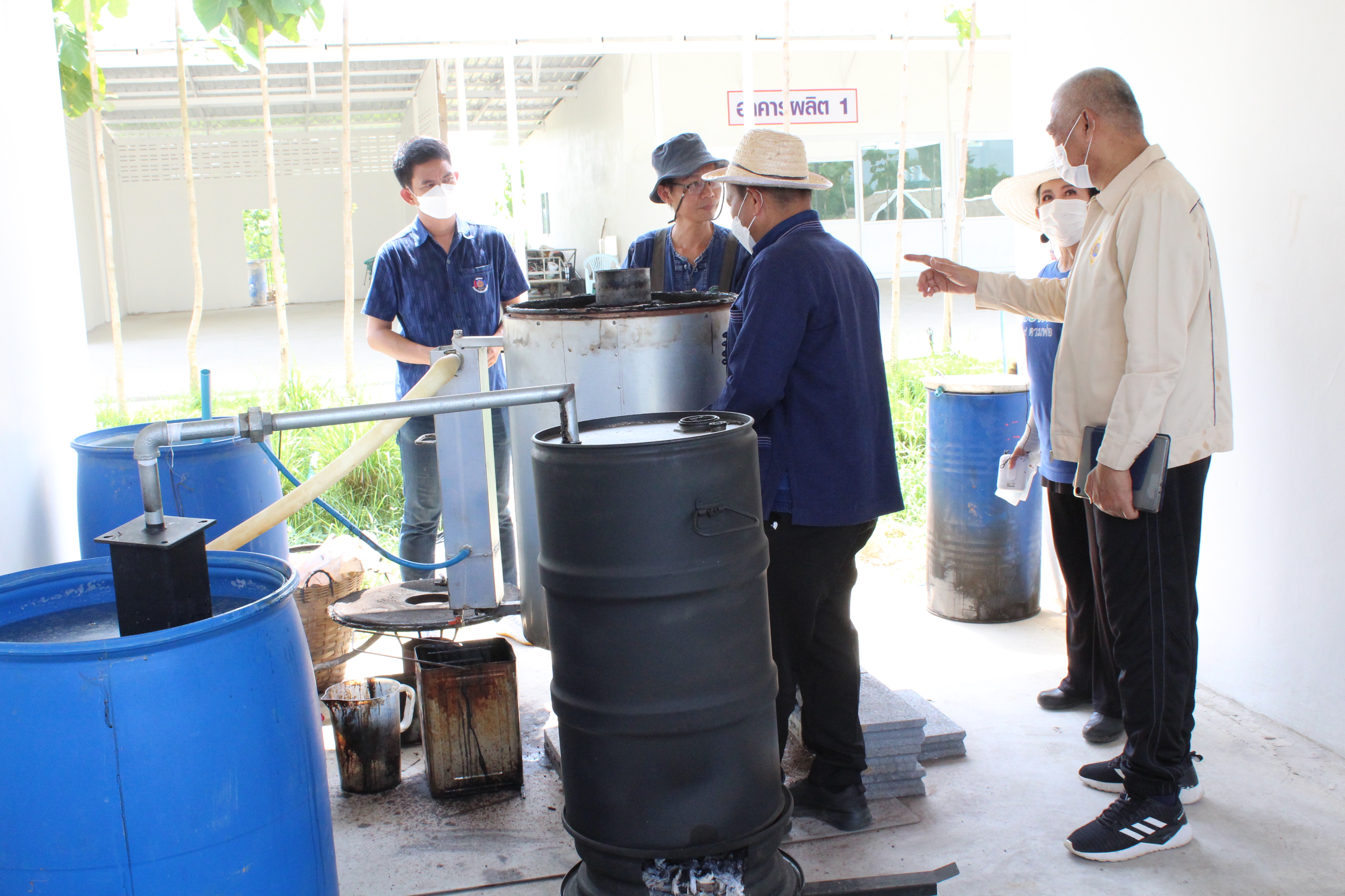 รองอธิบดีกรมการพัฒนาชุมชน ลงพื้นที่ตรวจเยี่ยมผลการดำเนินงานโครงการ “โคก หนอง นา โมเดล”