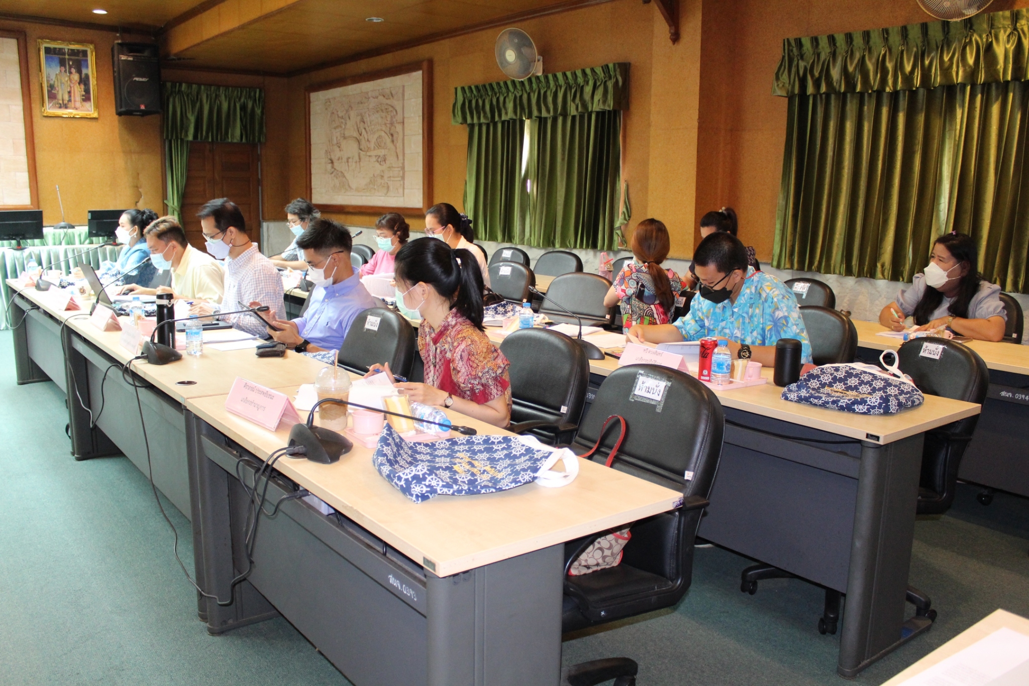 พช.ชลบุรี ประชุมเตรียมความพร้อมการคัดสรรสุดยอดหนึ่ง​ตำบล​ หนึ่ง​ผลิตภัณฑ์​ไทย​ ปี​ พ.ศ. ​2565​