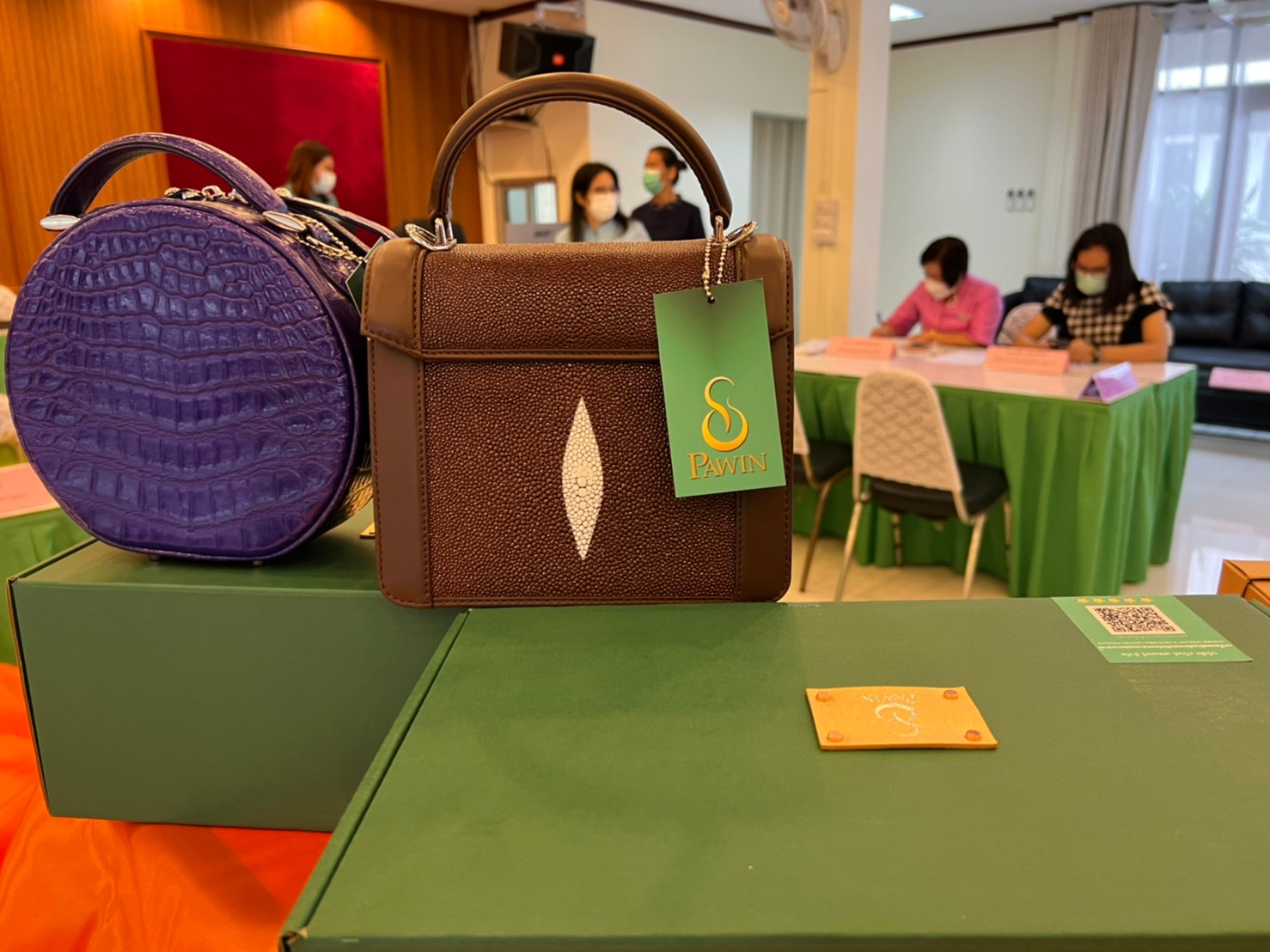 พช.ชลบุรี ดำเนินการคัดสรรสุดยอดหนึ่งตำบล หนึ่งผลิตภัณฑ์ไทย​ ปี​ พ.ศ.2565​ (OTOP Product Champion : OPC)