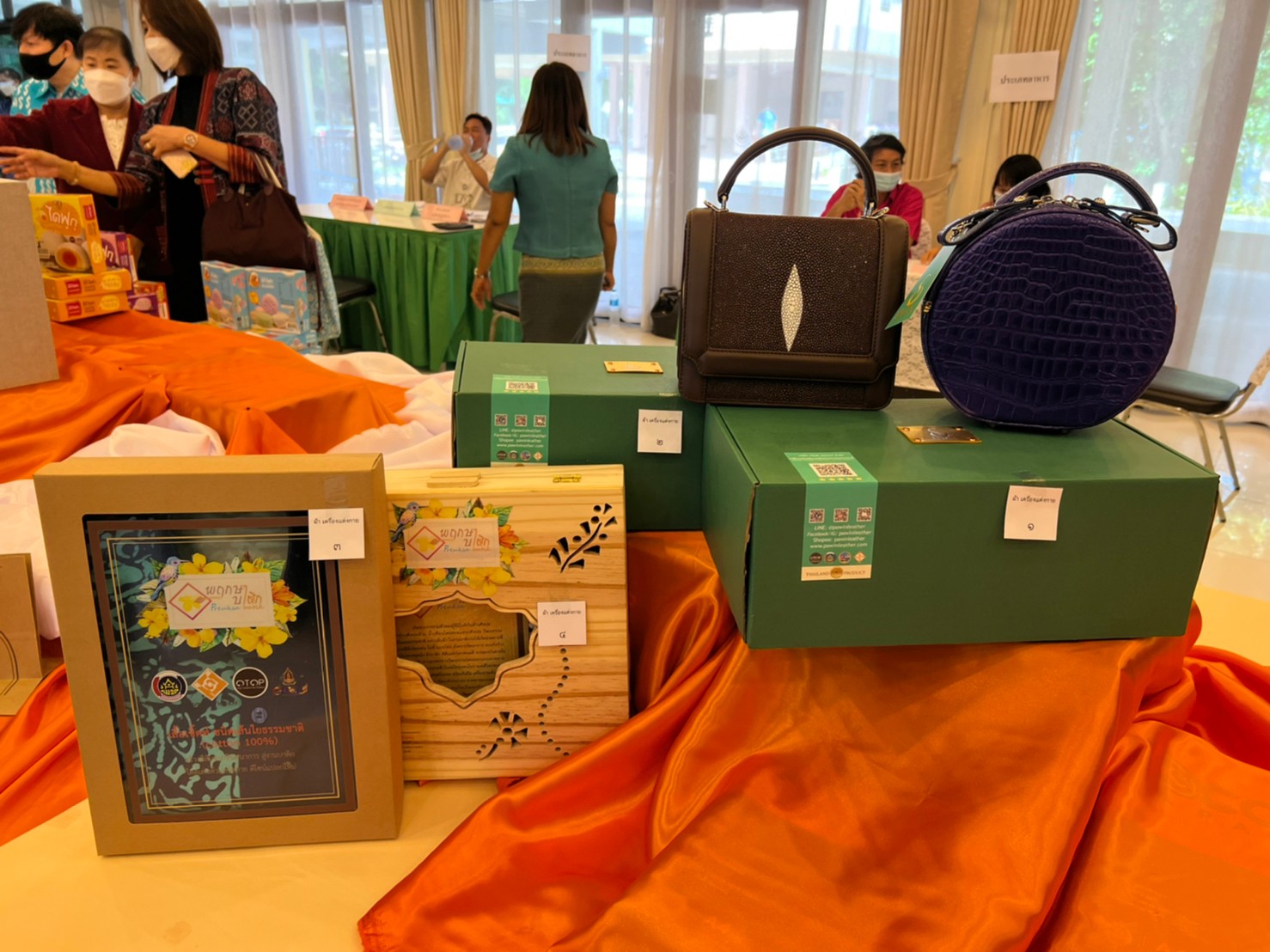 พช.ชลบุรี ดำเนินการคัดสรรสุดยอดหนึ่งตำบล หนึ่งผลิตภัณฑ์ไทย​ ปี​ พ.ศ.2565​ (OTOP Product Champion : OPC)