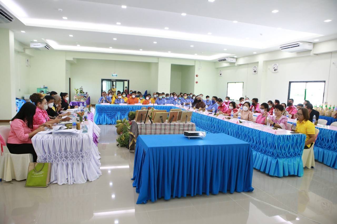 จังหวัดชลบุรี ลงพื้นที่คัดสรรกิจกรรมพัฒนาชุมชนดีเด่นระดับจังหวัด ประจำปี 2565