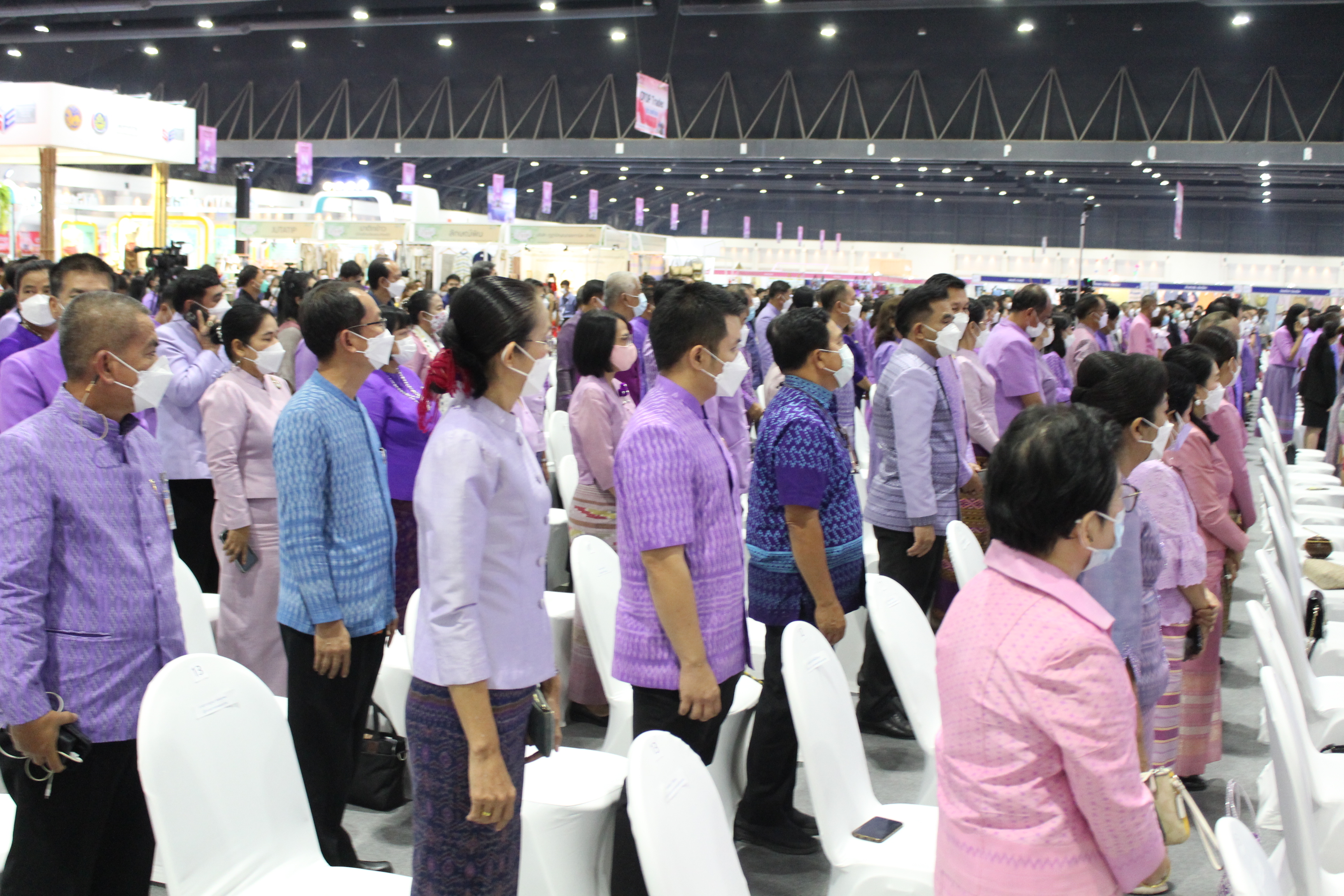 มท.1 เป็นประธานเปิดงาน OTOP MIDYEAR 2022